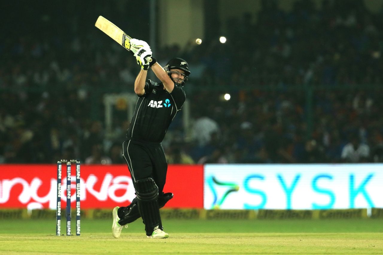 Colin Munro was brutal against the fuller ball, India v New Zealand, 3rd ODI, Kanpur, October 29, 2017