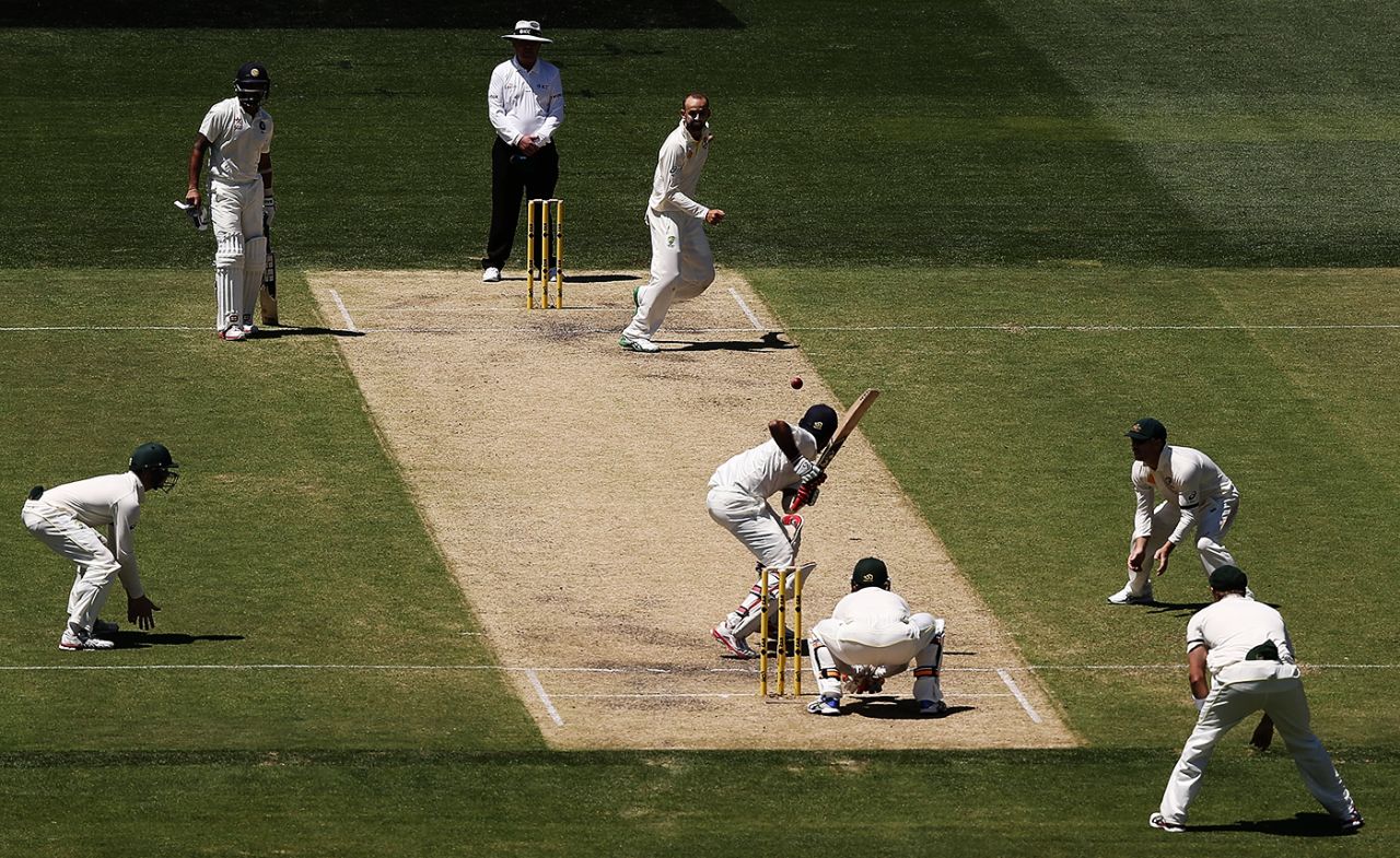 Nathan Lyon bowls to M Vijay, Australia v India, 1st Test, Adelaide, 3rd day, December 11, 2014