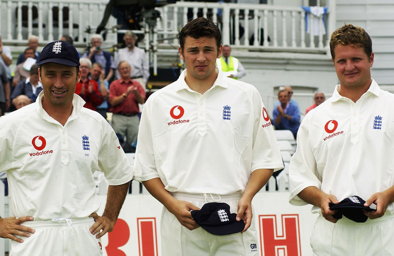 Rob Key and Steve Harmison receive their Test caps from Nasser Hussain, England v India, second Test, day one, Trent Bridge, August 8, 2002