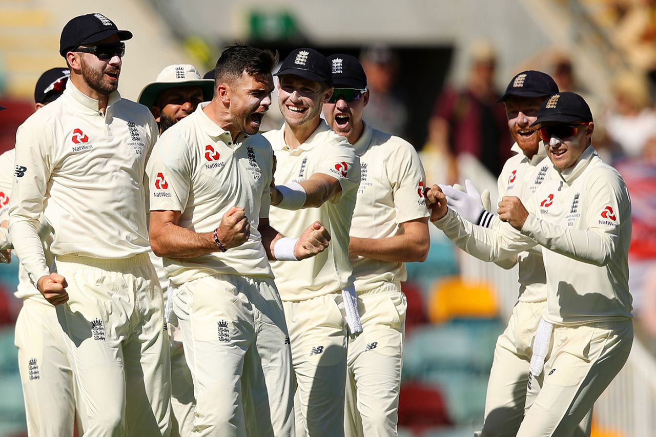 James Anderson dismissed Pete Handscomb for his first wicket of the match, Australia v England, The Ashes 2017-18, 1st Test, Brisbane, 2nd day, November 24, 2017