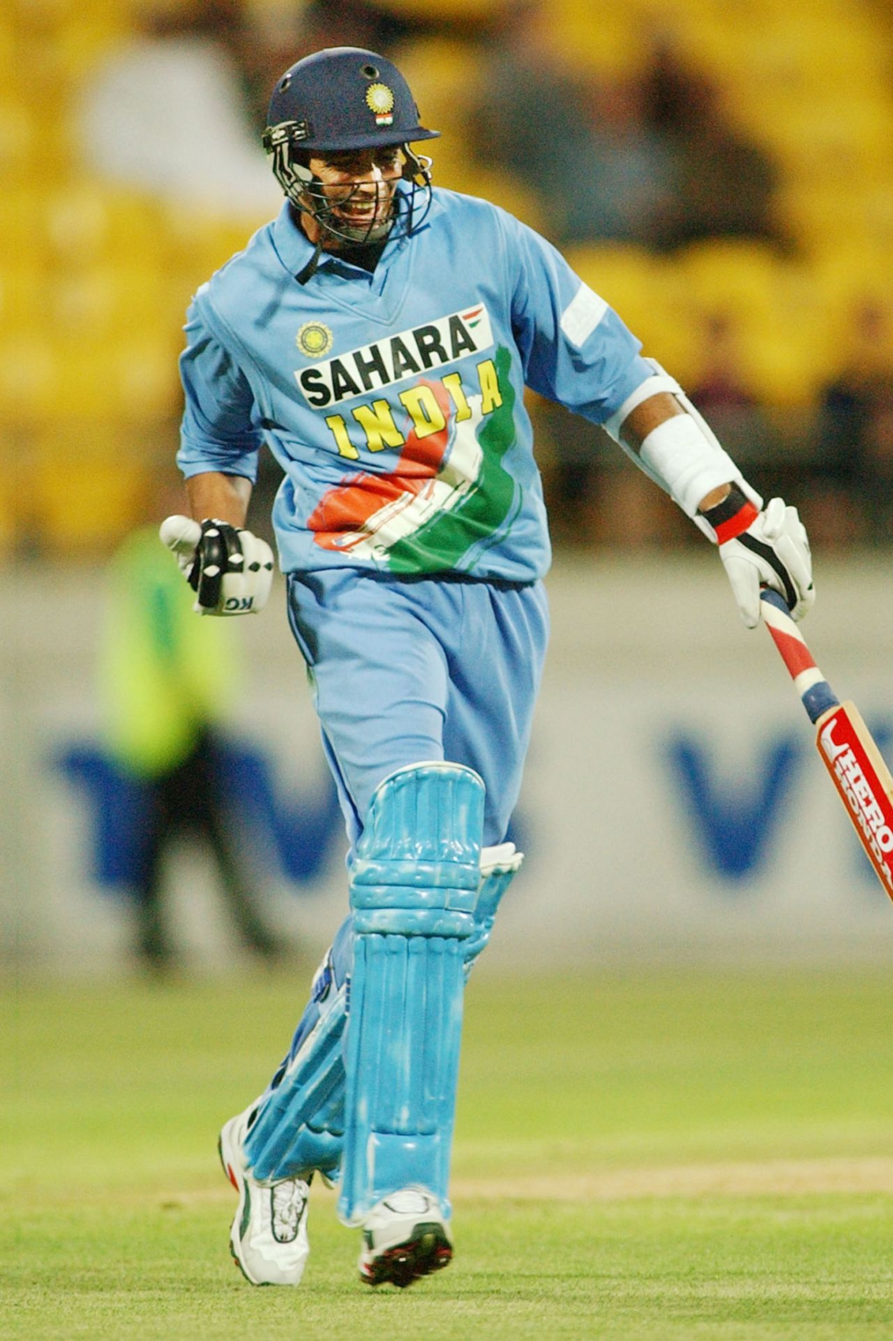Indian batsman Zaheer Khan celebrates hitting the winning run. New Zealand v India, 5th ODI, Wellington, January 8, 2003
