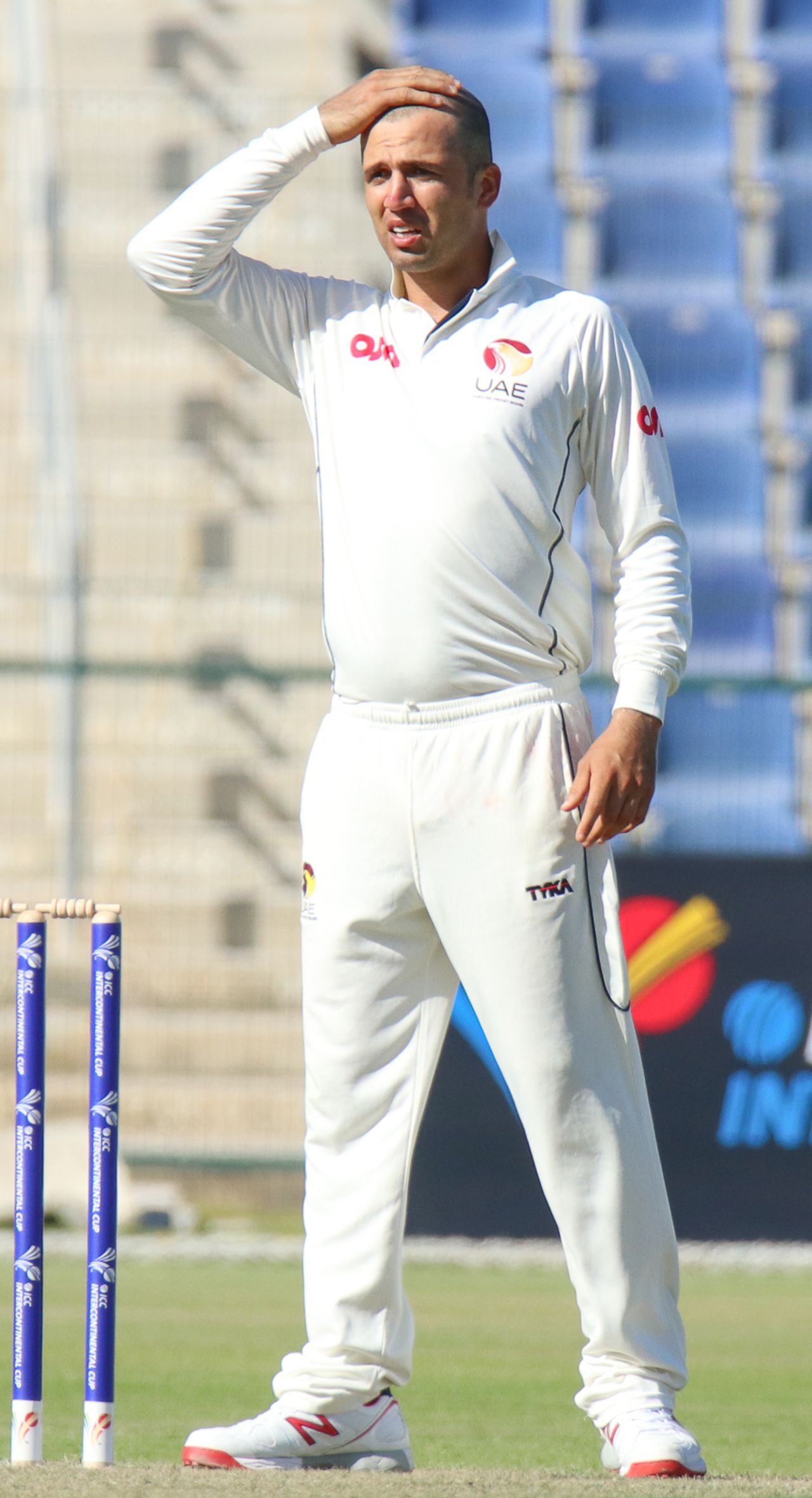UAE captain Rohan Mustafa struggles to find a solution to stem Afghanistan's flow of runs, UAE v Afghanistan, 2015-17 Intercontinental Cup, 1st day, Abu Dhabi, November 29, 2017