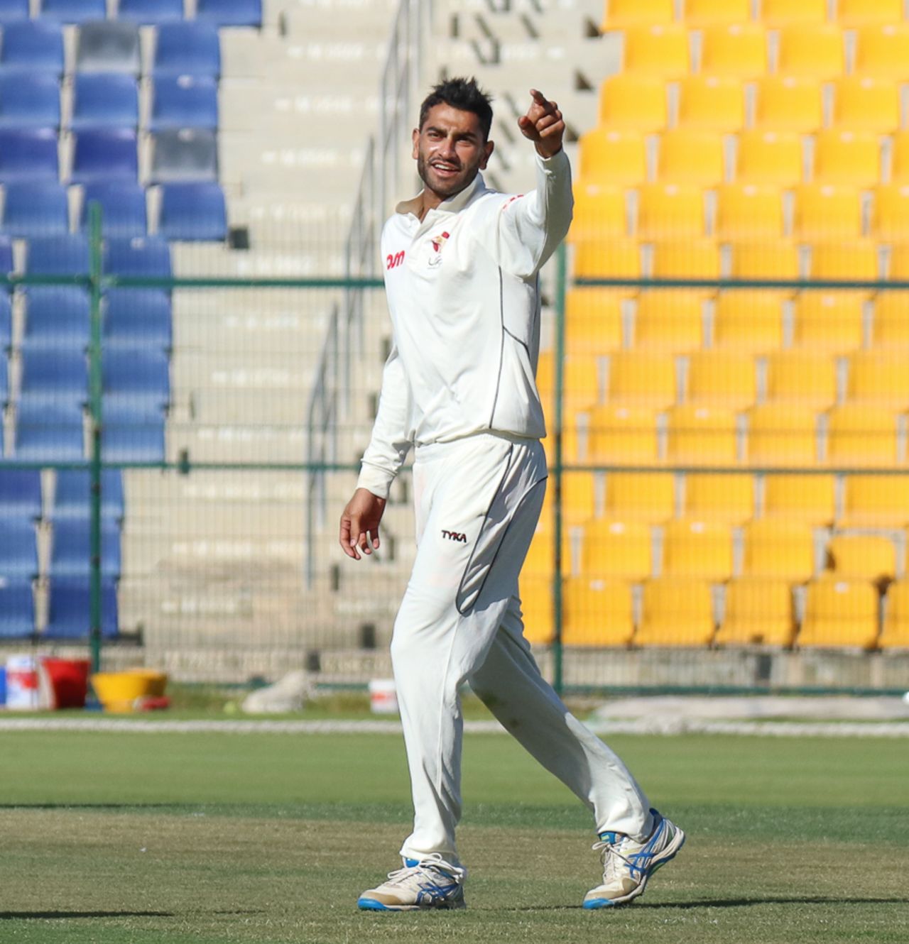 Ahmed Raza celebrates after taking his first wicket of the match, UAE v Afghanistan, 2015-17 Intercontinental Cup, 1st day, Abu Dhabi, November 29, 2017