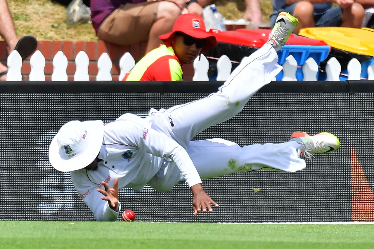 Shimron Hetmyer dives to keep the ball in play, New Zealand v West Indies, 1st Test, Wellington, 2nd day, December 2, 2017