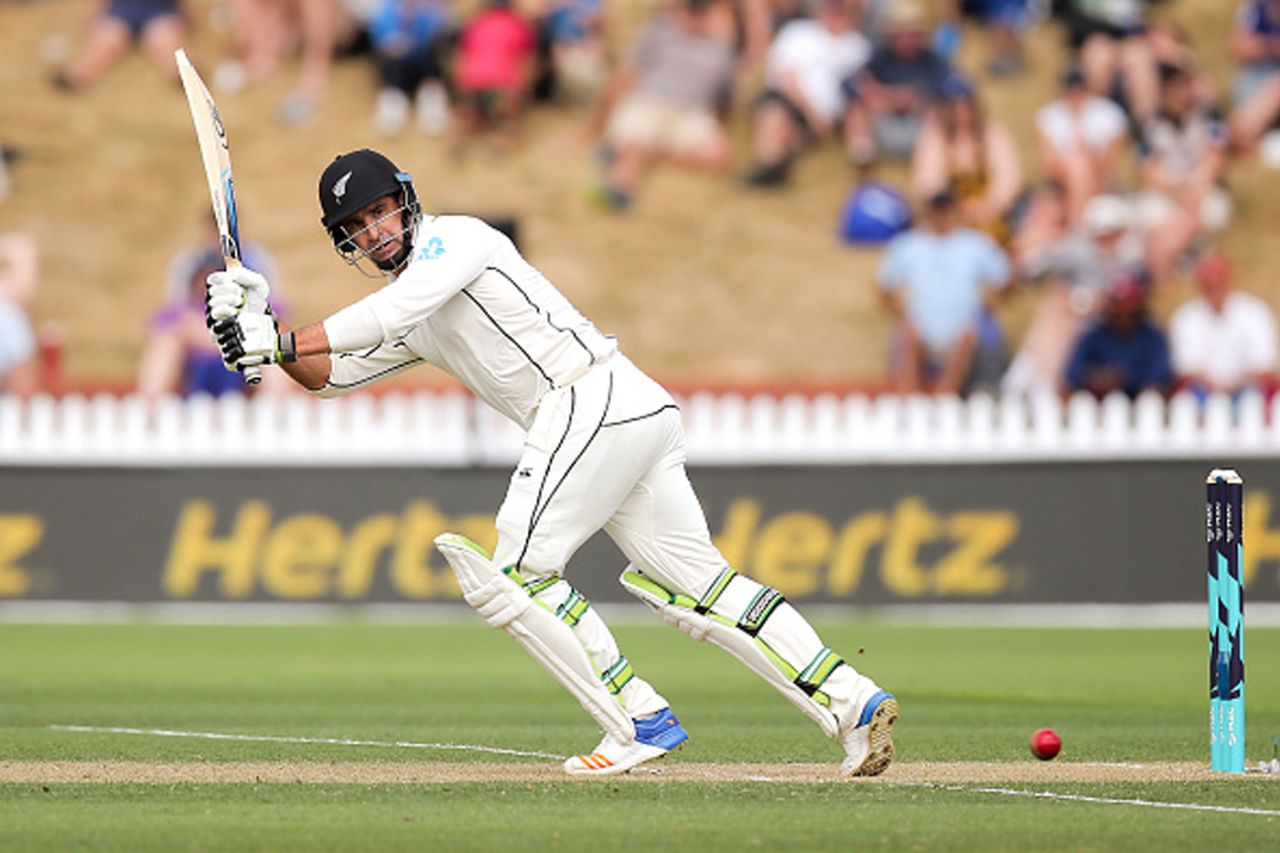 Colin de Grandhomme steers one into the leg side, New Zealand v West Indies, 1st Test, Wellington, 2nd day, December 2, 2017