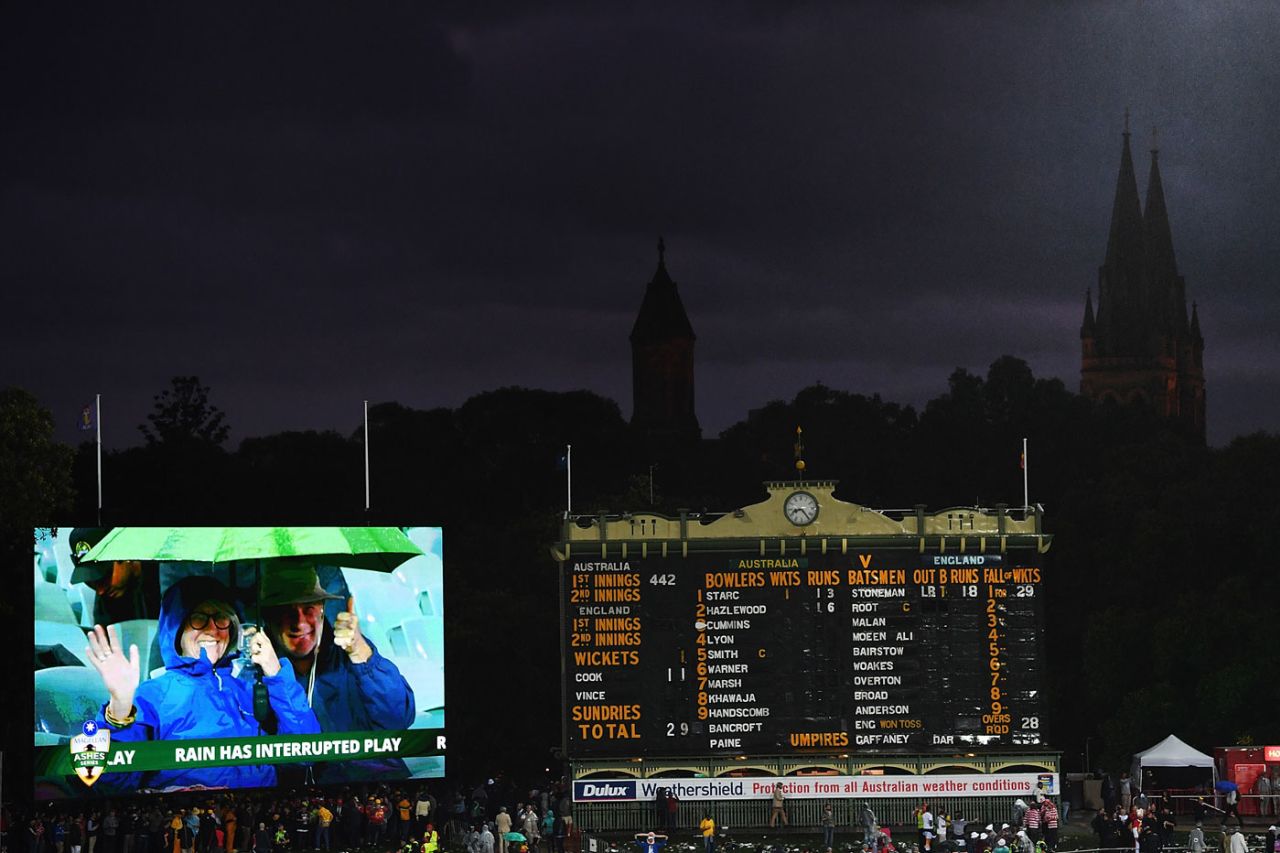 Rain falls in front of the old scoreboard, Australia v England, 2nd Test, The Ashes 2017-18, 2nd day, Adelaide, December 3, 2017