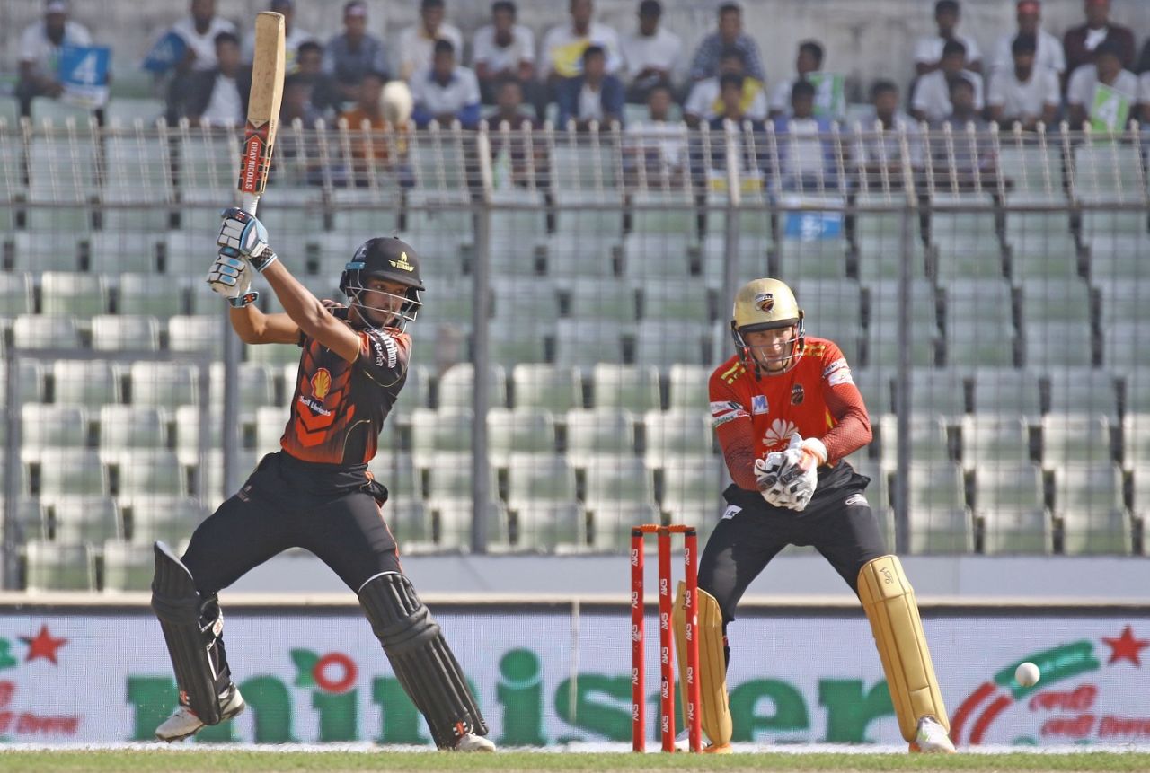 Nazmul Hossain Shanto provided Khulna with an early thrust, Comilla Victorians v Khulna Titans, BPL 2017-18, Mirpur, December 5, 2017