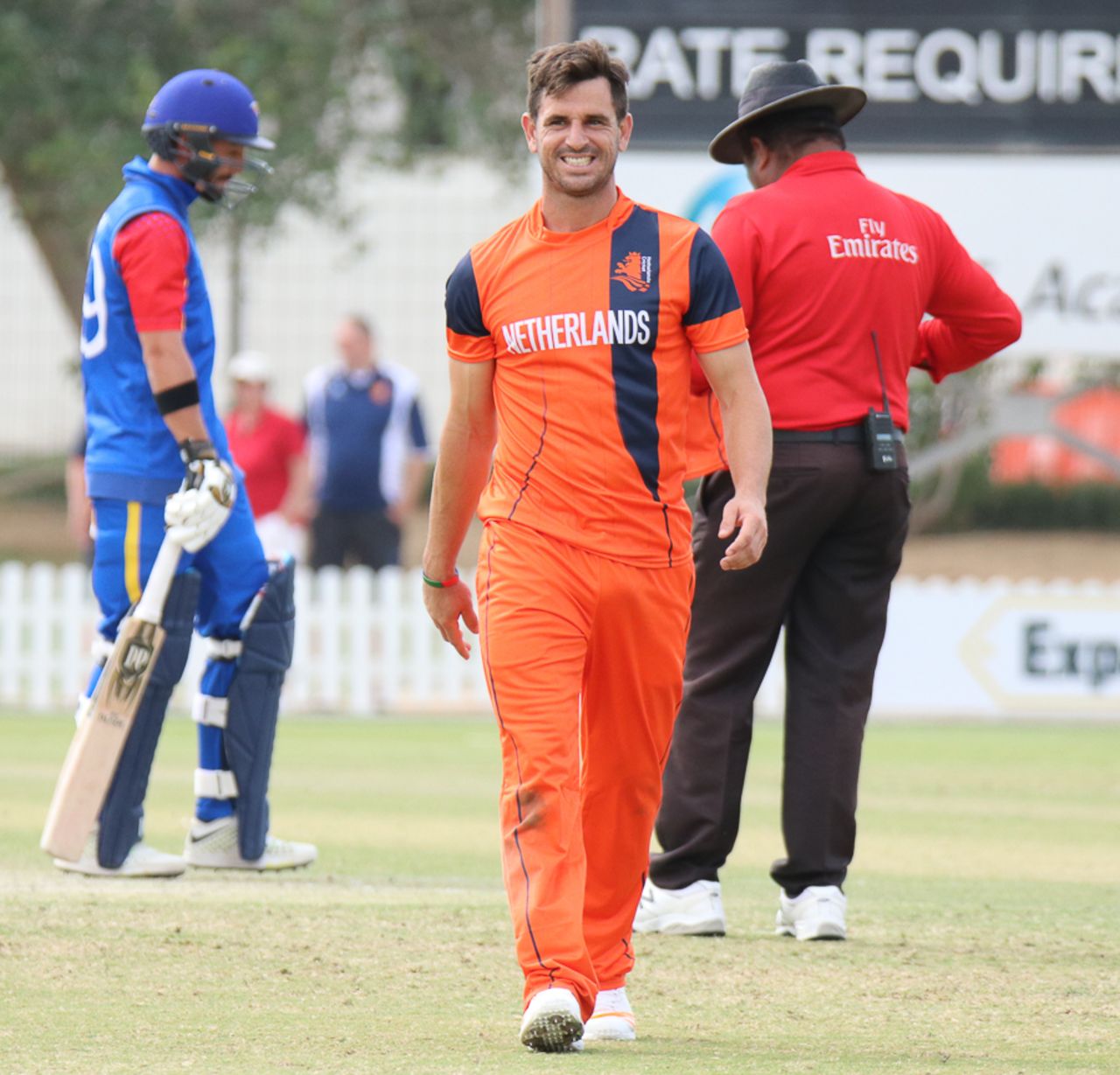 Ryan ten Doeschate smiles on the way to his mark during his first bowling spell back with the Netherlands, Namibia v Netherlands, 2015-17 WCL Championship, Dubai, December 8, 2017