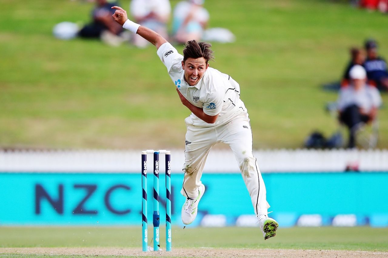 Trent Boult completes a delivery, New Zealand v West Indies, 2nd Test, Hamilton, 2nd day, December 10, 2017