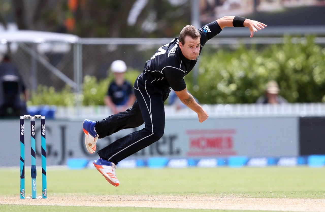 Doug Bracewell struck twice in his first over, New Zealand v West Indies, 1st ODI, Whangarei, December 20, 2017