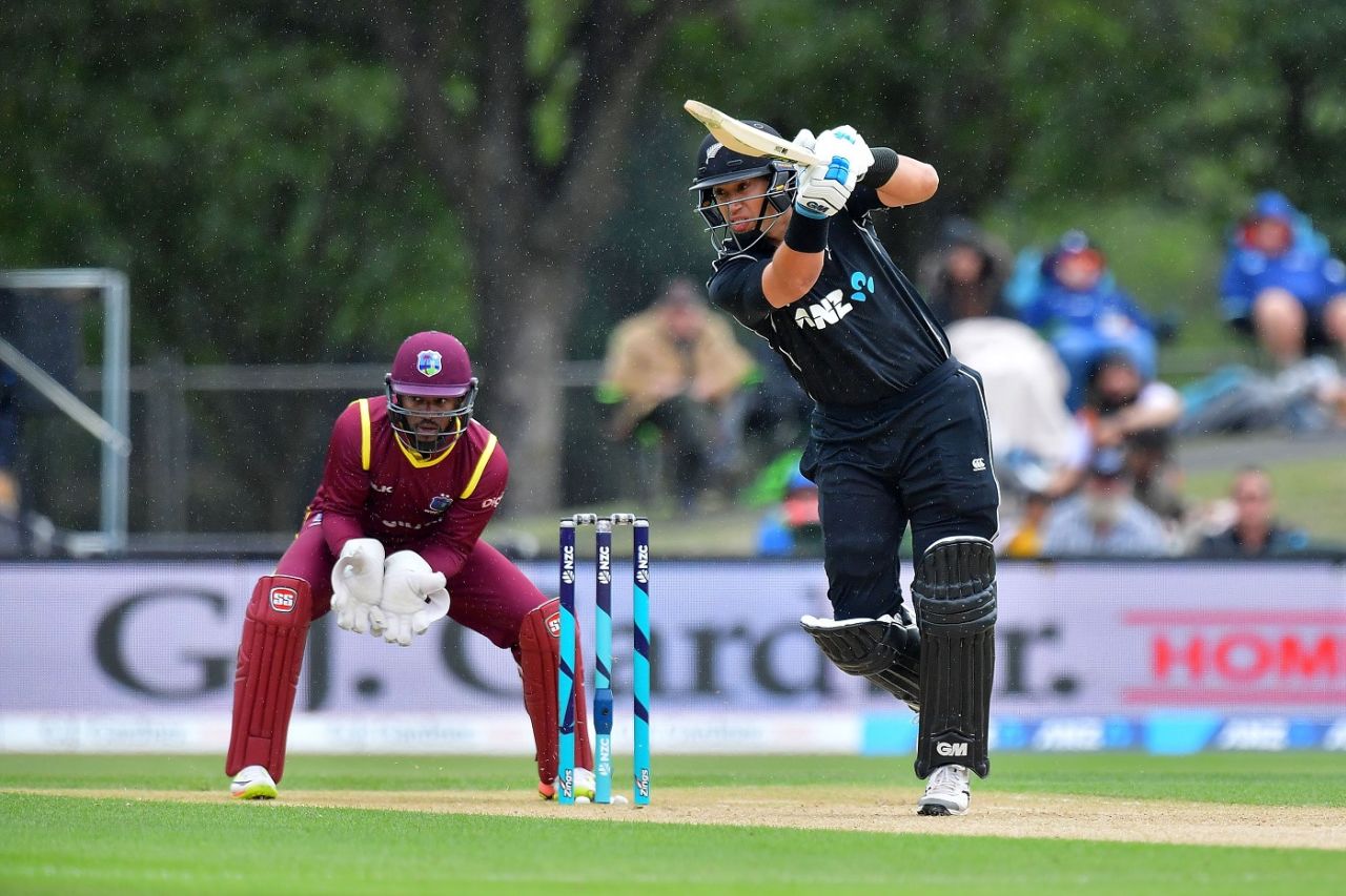 Ross Taylor crunches one through the off side, New Zealand v West Indies, 3rd ODI, Christchurch, December 26, 2017