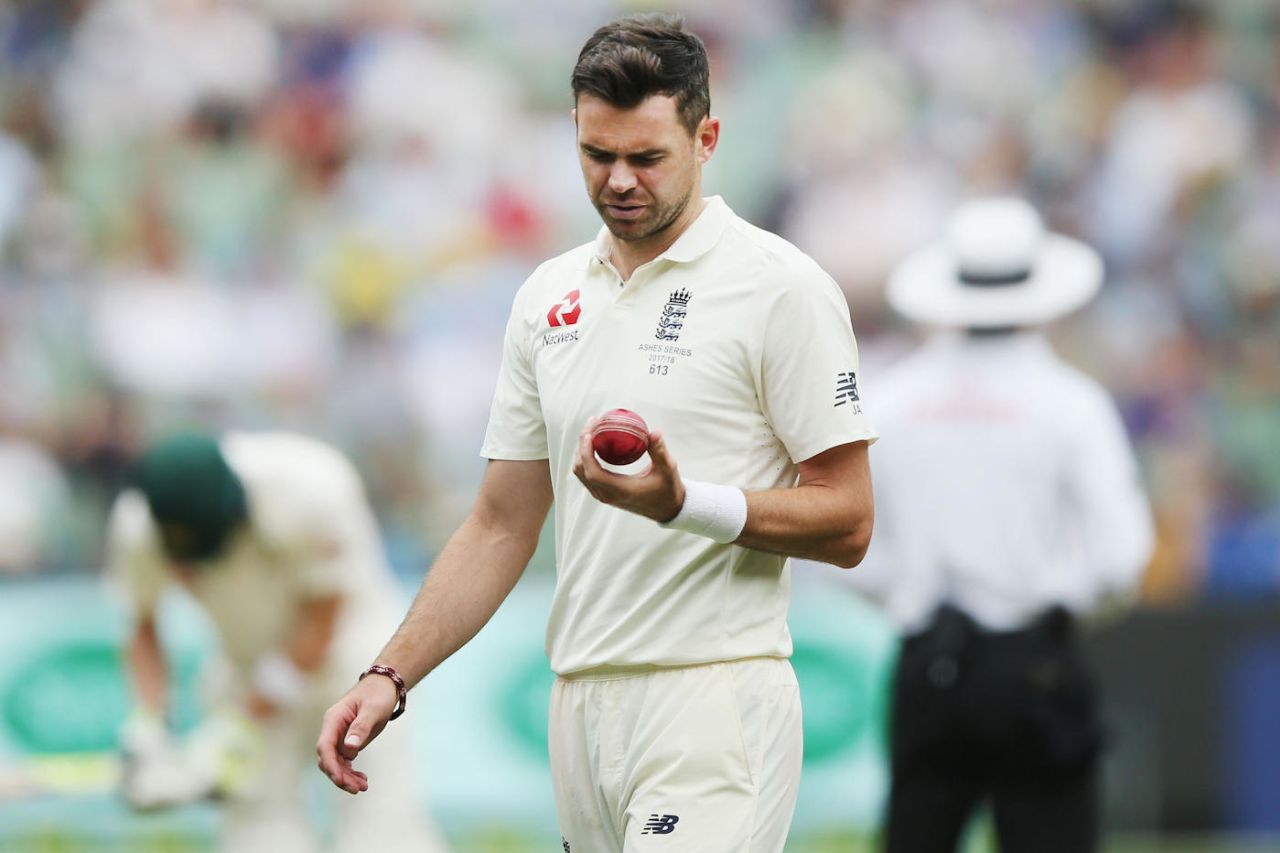 James Anderson lavishes love and attention on the ball, Australia v England, 4th Test, Melbourne, 4th day, December 29, 2017