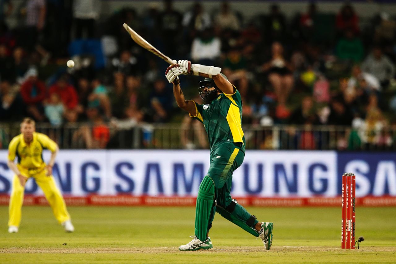 Hashim Amla plays a shot, Australia v South Africa, 3rd ODI, Durban, October 5, 2016