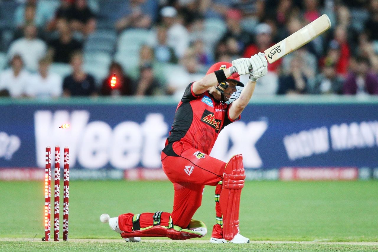 Melbourne Renegades lost Marcus Harris early in their chase, Melbourne Renegades v Sydney Sixers, Big Bash League 2017-18, Victoria, January 3, 2018