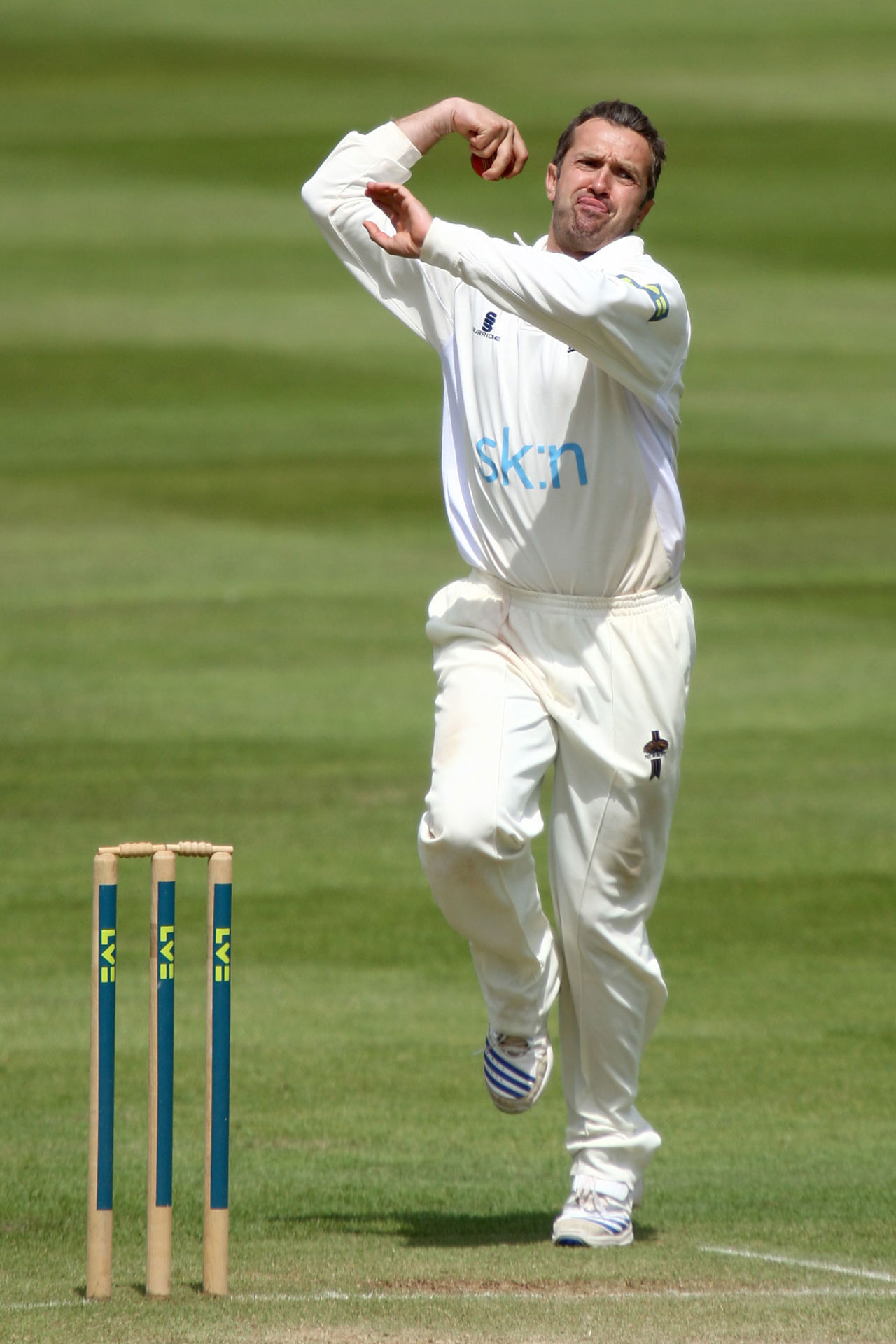Ian Salisbury bowls for Surrey, June 30, 2008