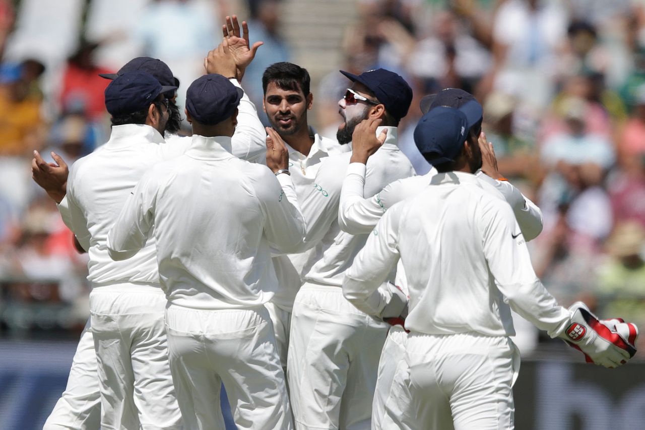 Bhuvneshwar Kumar celebrates with his team mates, South Africa v India, 1st Test, Cape Town, 1st day, January 5, 2017