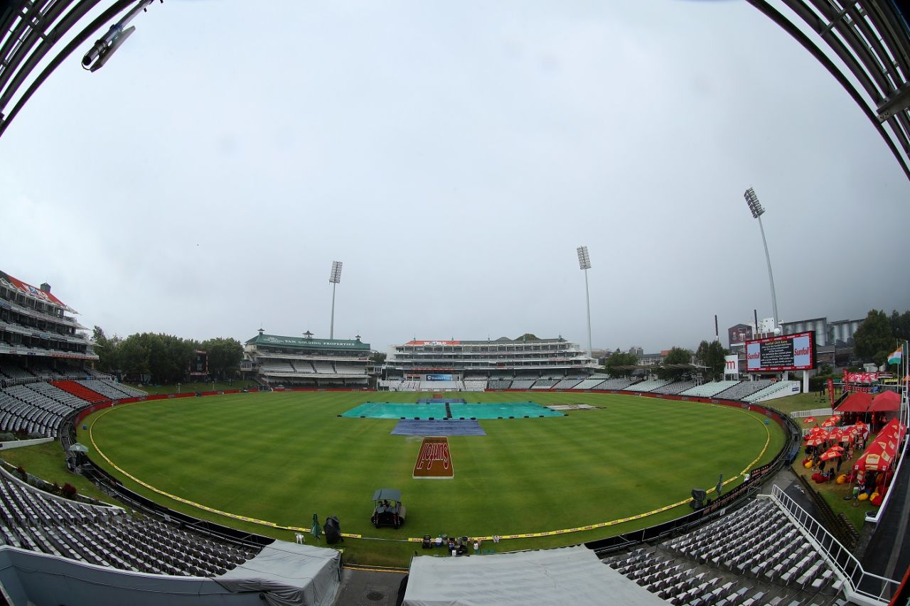 Rain delayed the start of play on day three, 1st Test, Cape Town, 3rd day, January 7, 2018