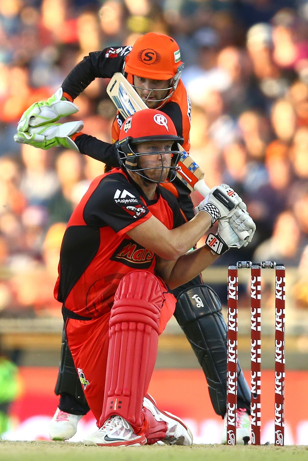 Cameron White bludgeons one through the on side, Melbourne Renegades v Perth Scorchers, BBL 2017-18, Perth, January 8, 2018 