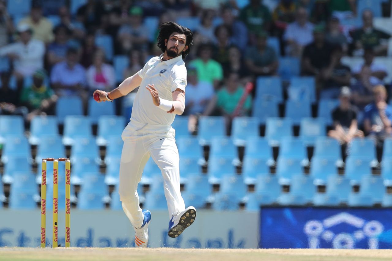 Ishant Sharma in his delivery stride, South Africa v India, 2nd Test, day 1, Centurion, January 13, 2018