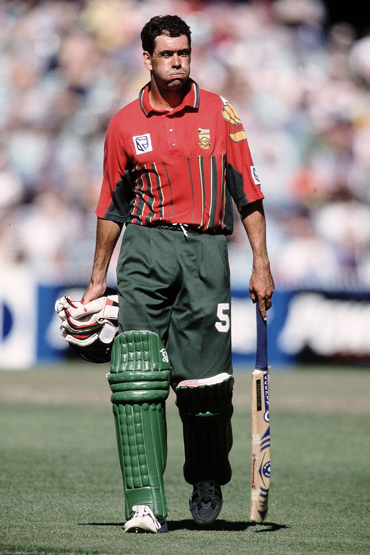 Hansie Cronje was dismissed for 29, Australia v South Africa, 1st final, Carlton & United Series, Melbourne, January 23, 1998