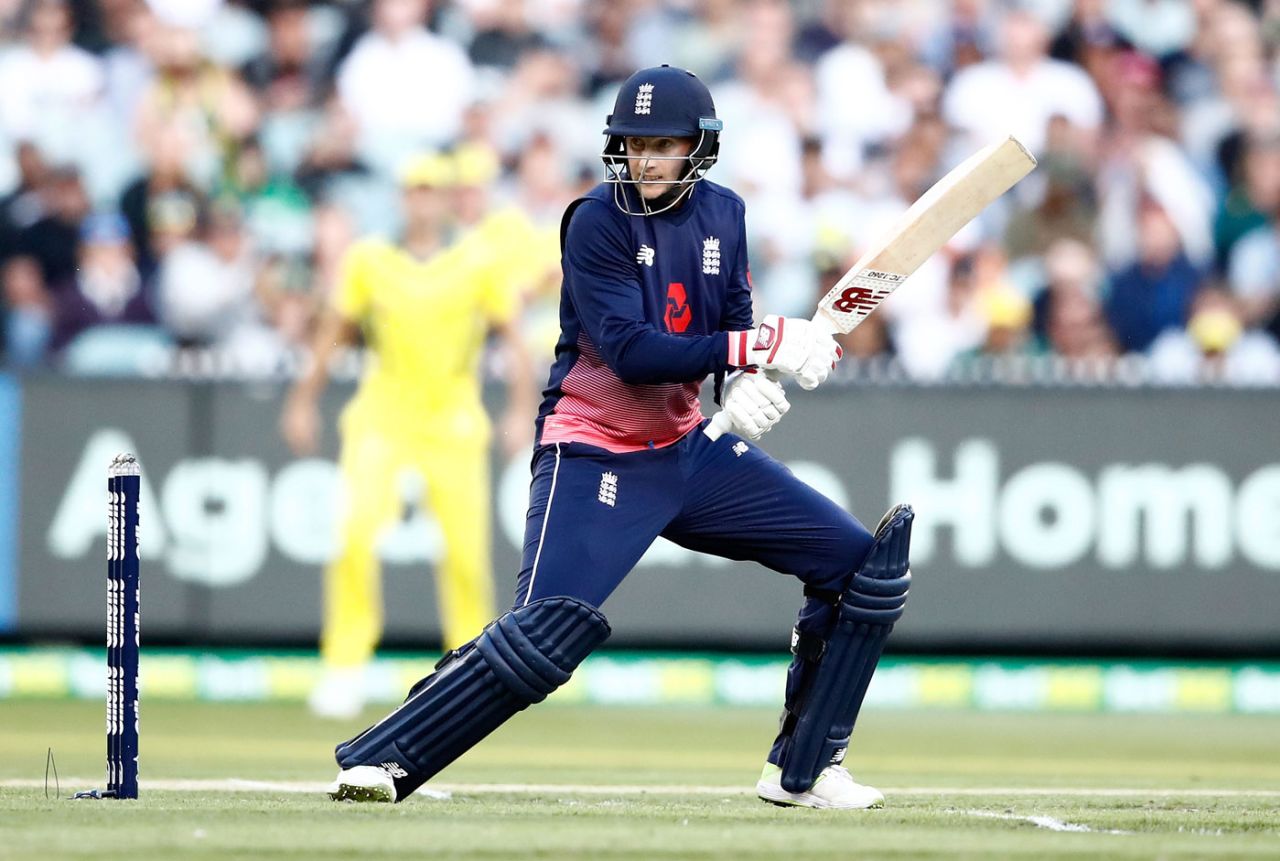 Joe Root steadied England after the fall of a couple of wickets, Australia v England, 1st ODI, Melbourne, January 14, 2018