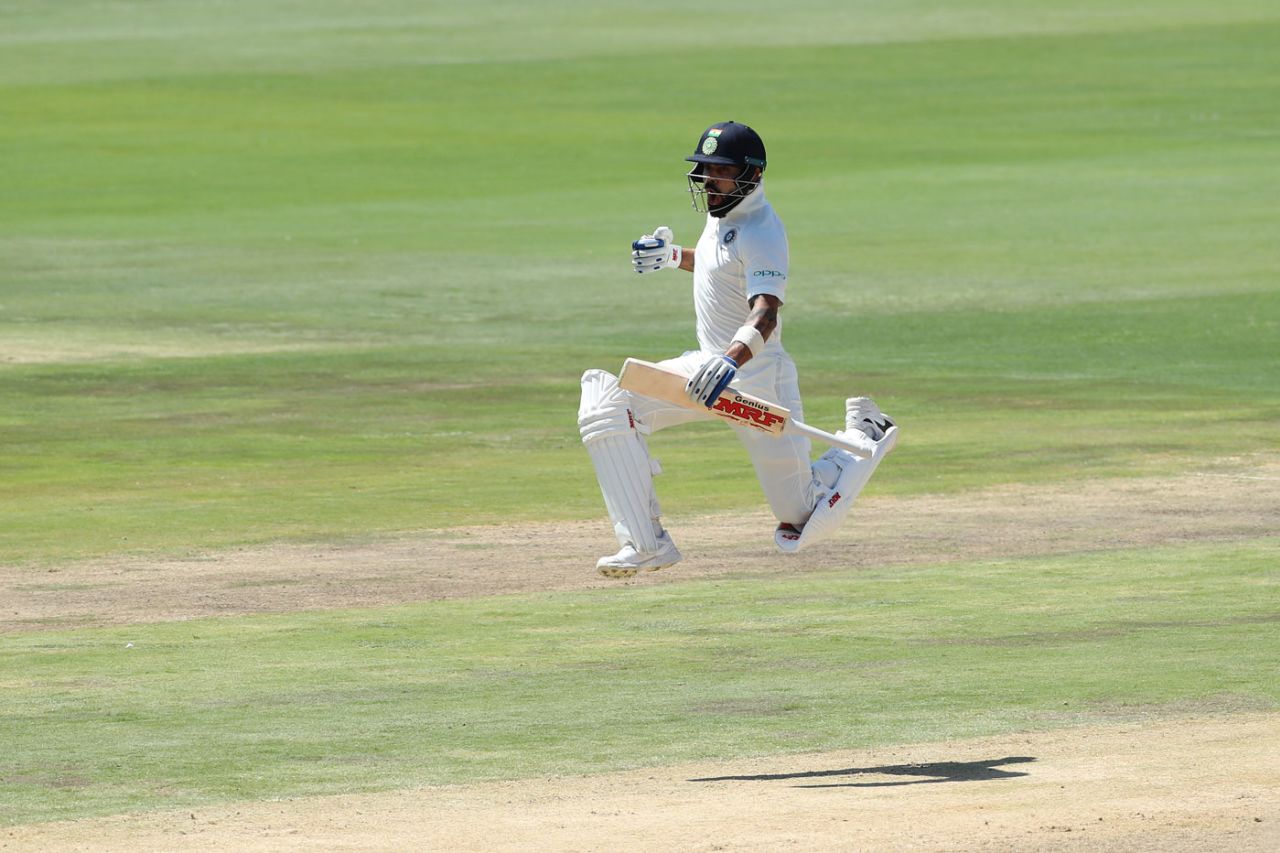 Virat Kohli celebrates his century, South Africa v India, 2nd Test, Centurion, 3rd day, January 15, 2018