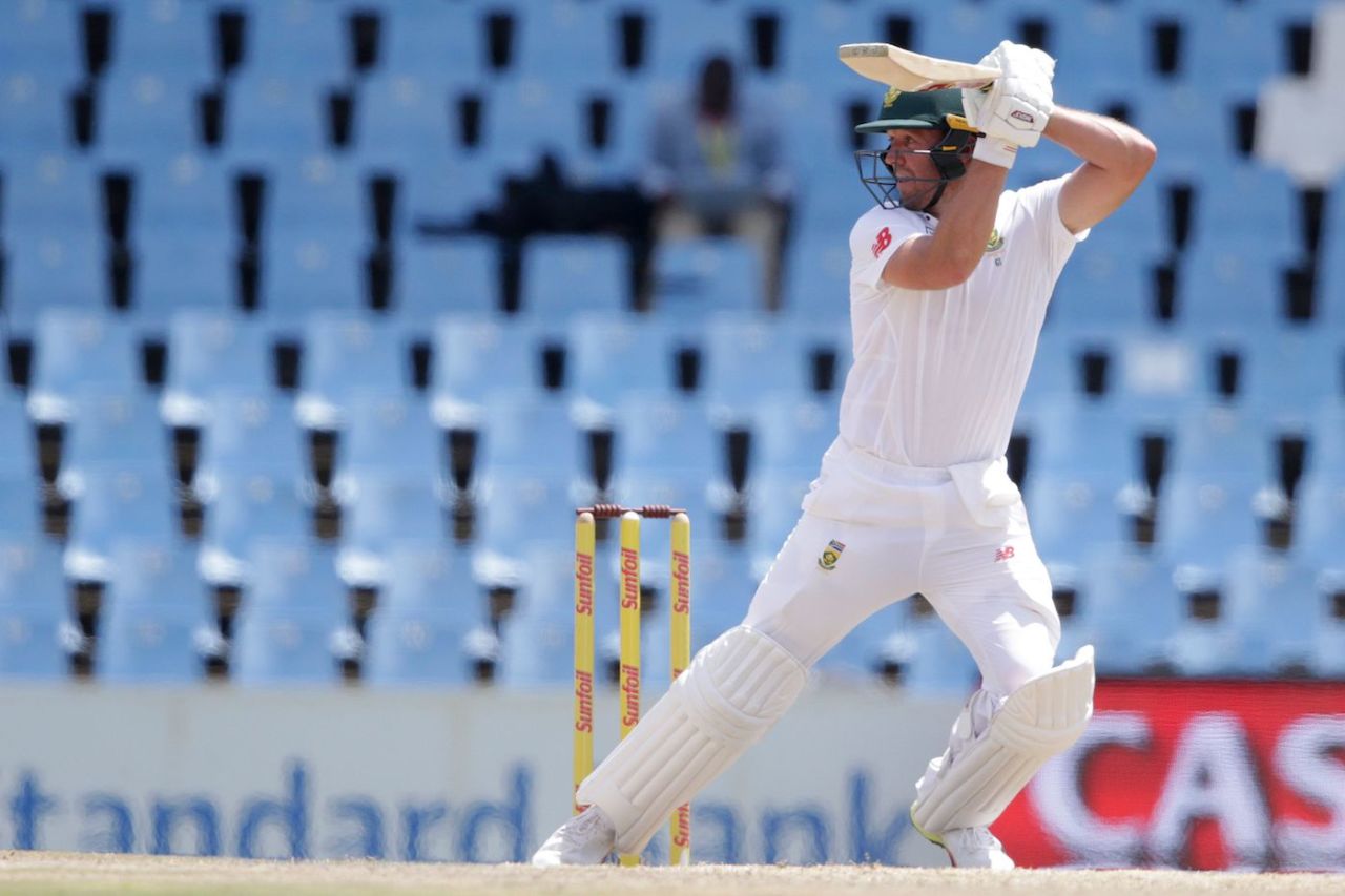 AB de Villiers strikes an elegant pose, South Africa v India, 2nd Test, Centurion, 4th day, January 16, 2018