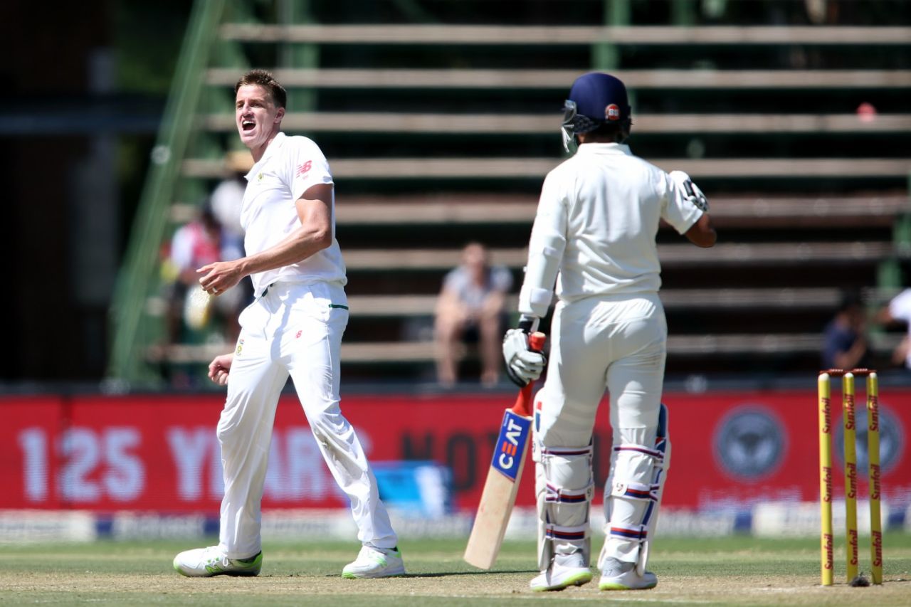 Morne Morkel is pleased with Ajinkya Rahane's wicket, South Africa v India, 3rd Test, Johannesburg, 1st day, January 24, 2018