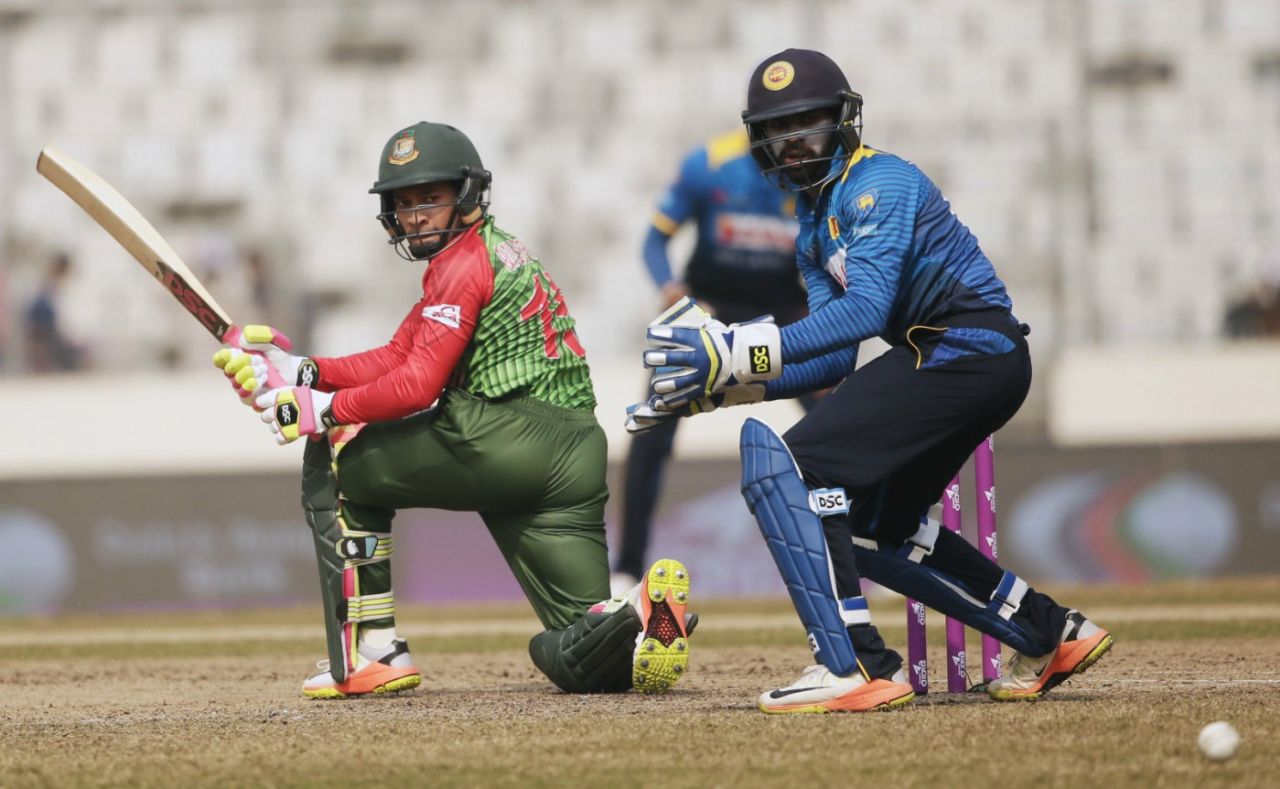 Mushfiqur Rahim was the only Bangladesh batsman to cross 10, Bangladesh v Sri Lanka, tri-series, Dhaka, January 25, 2018