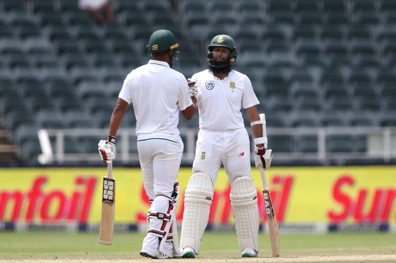 Hashim Amla brought up his 37th Test half-century, South Africa v India, 3rd Test, Johannesburg, 2nd day, January 25, 2018