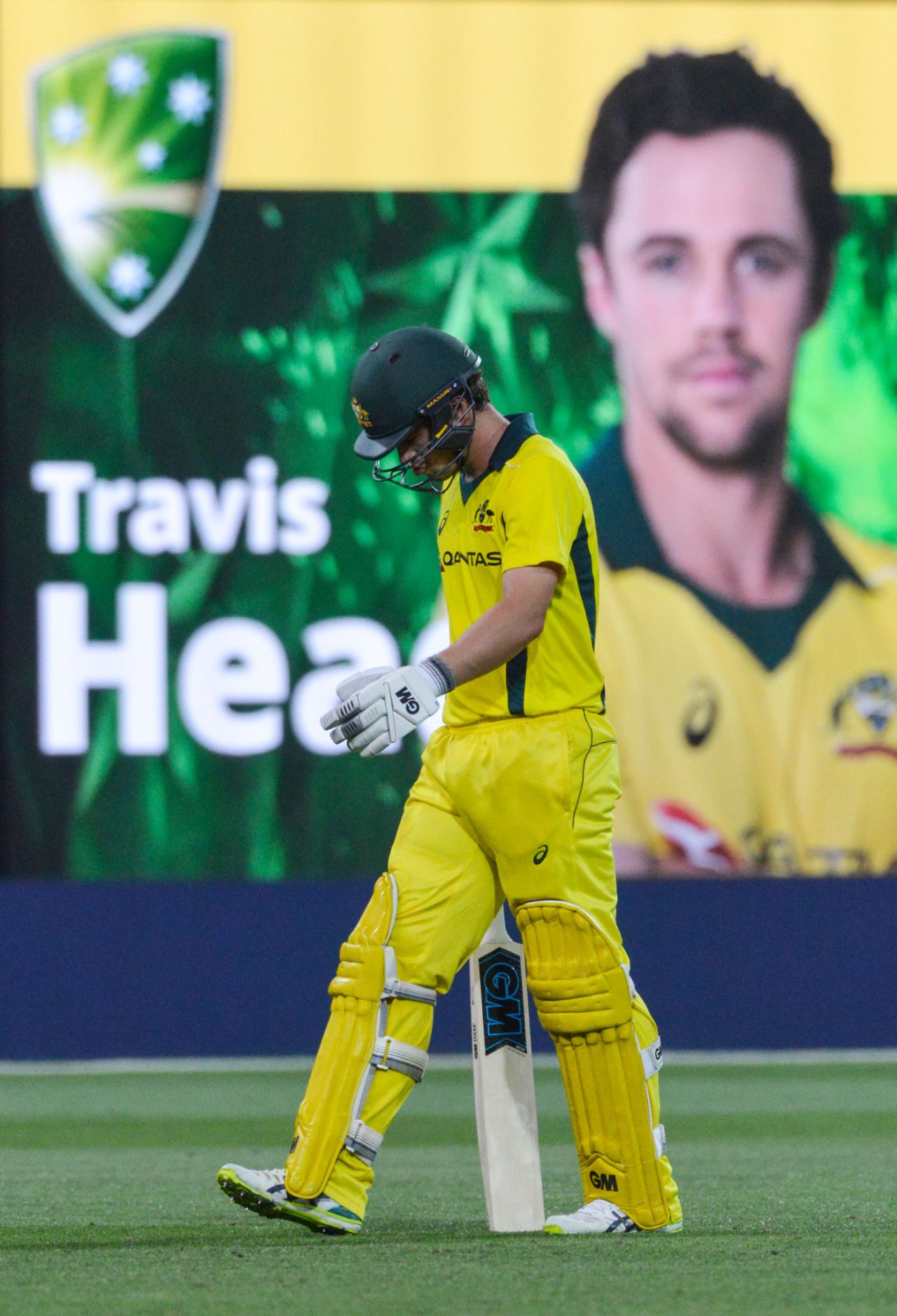 Travis Head walks off after falling four runs short of a hundred, Australia v England, 4th ODI, Adelaide, January 26, 2018