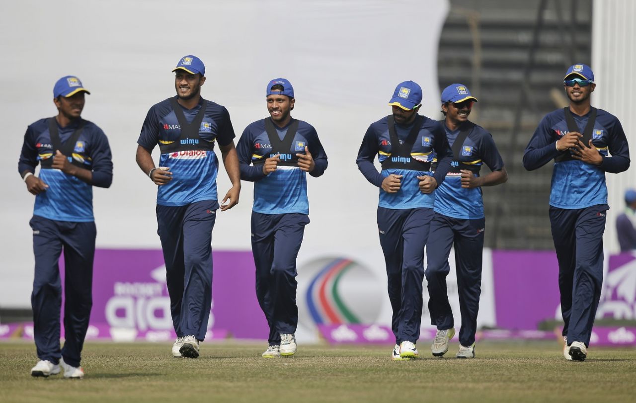 Sri Lanka's players prepare for the Chittagong Test, Chittagong, January 30, 2017