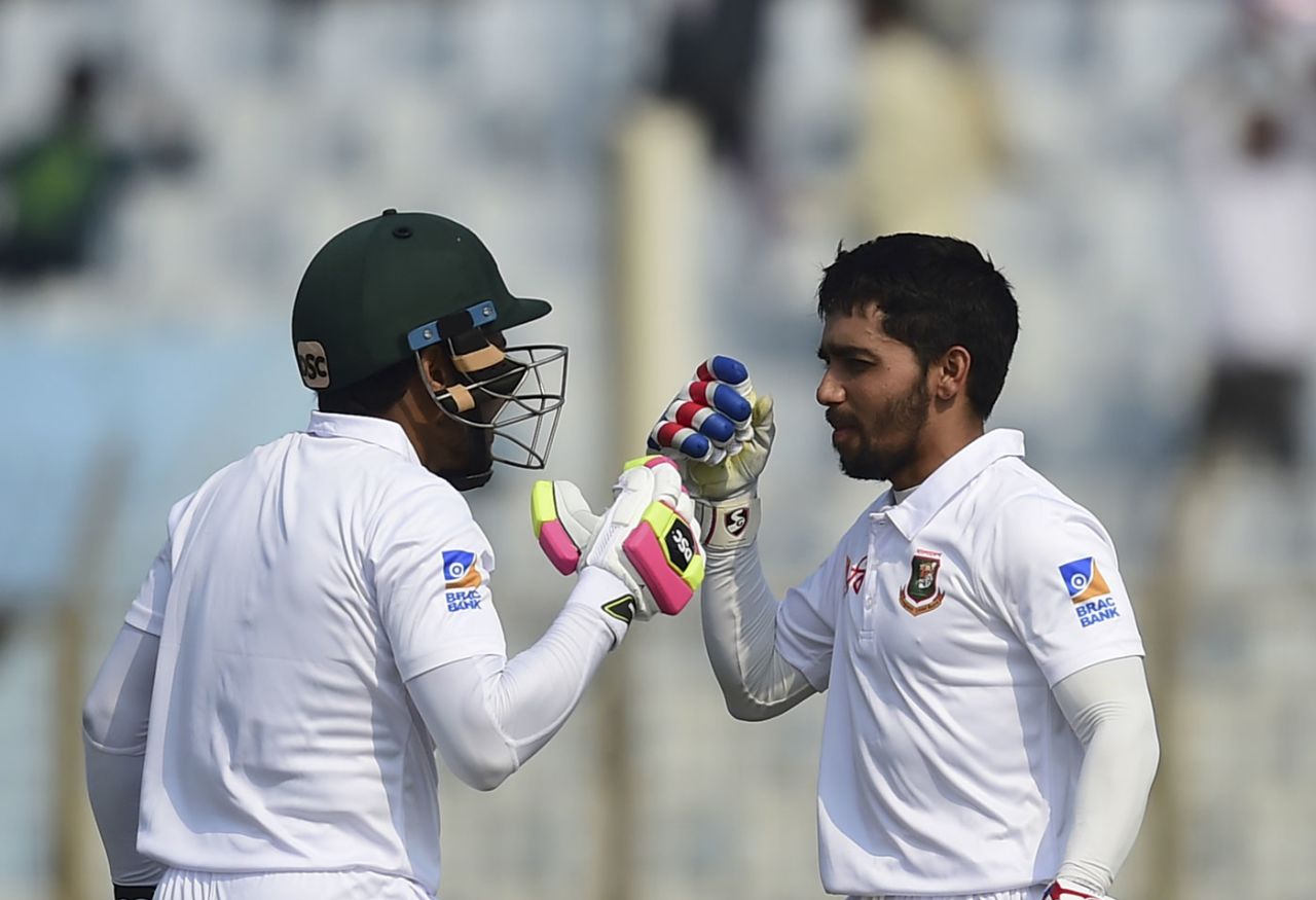 Mominul Haque and Mushfiqur Rahim bump fists, Bangladesh v Sri Lanka, 1st Test, Chittagong, 1st day, January 31, 2018