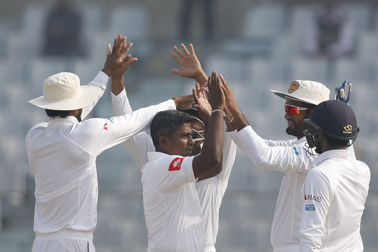 Rangana Herath dismissed Mominul Haque for 176, Bangladesh v Sri Lanka, 1st Test, Chittagong, 2nd day, February 1, 2018