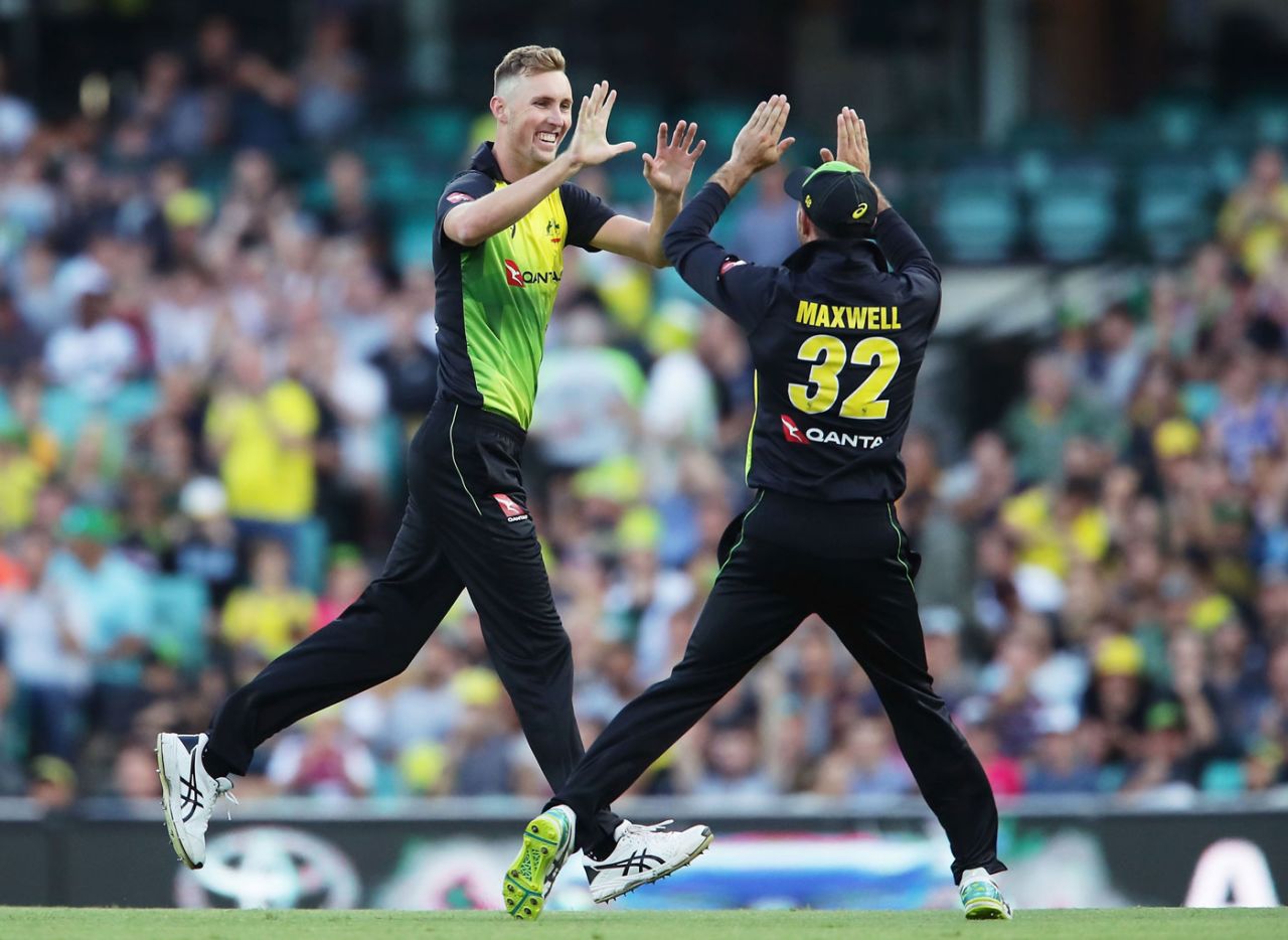 Billy Stanlake struck with each of his first two balls, Australia v New Zealand, Trans-Tasman T20, Sydney, February 3, 2018