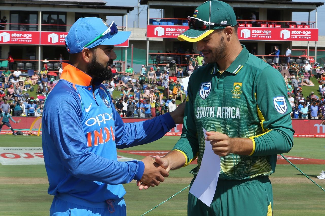 Virat Kohli and Aiden Markram at the toss, South Africa v India, 2nd ODI, Centurion, February 4, 2018