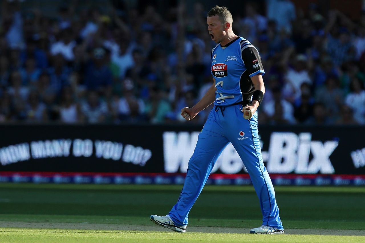 Peter Siddle bowled a match-winning spell, Adelaide Strikers v Hobart Hurricanes, BBL 2017-18, final, Adelaide, February 4, 2018