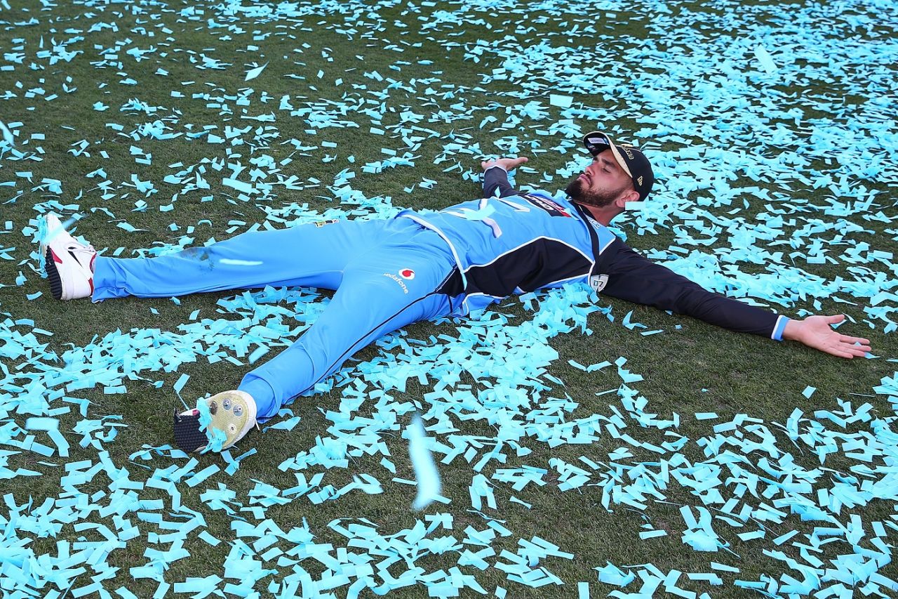 Jake Weatherald lays on a heap of confetti , Adelaide Strikers v Hobart Hurricanes, BBL 2017-18, final, Adelaide, February 4, 2018
