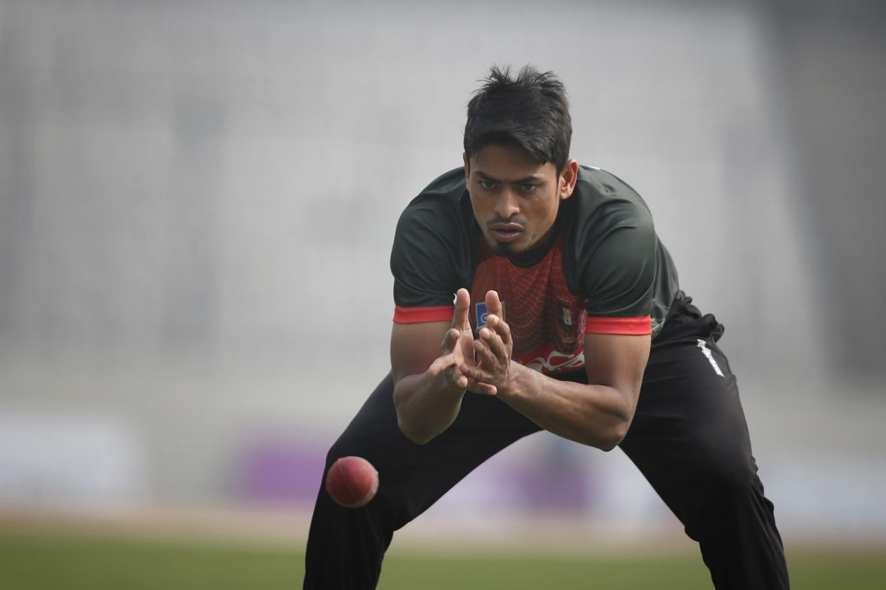 Taijul Islam catches the ball at training, Mirpur, February 7, 2018