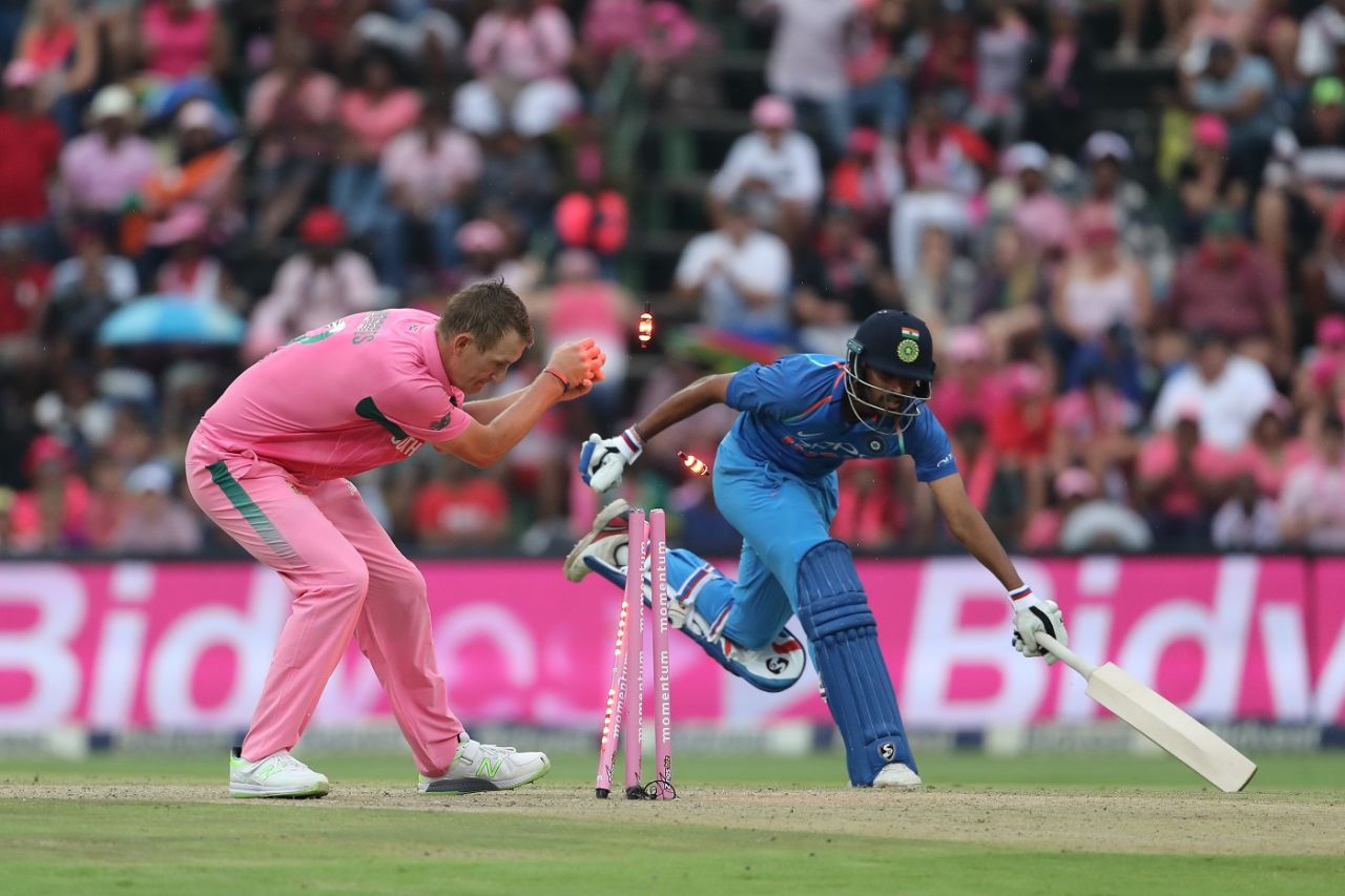 Chris Morris runs out Bhuvneshwar Kumar, South Africa v India, 4th ODI, Johannesburg, February 10, 2018