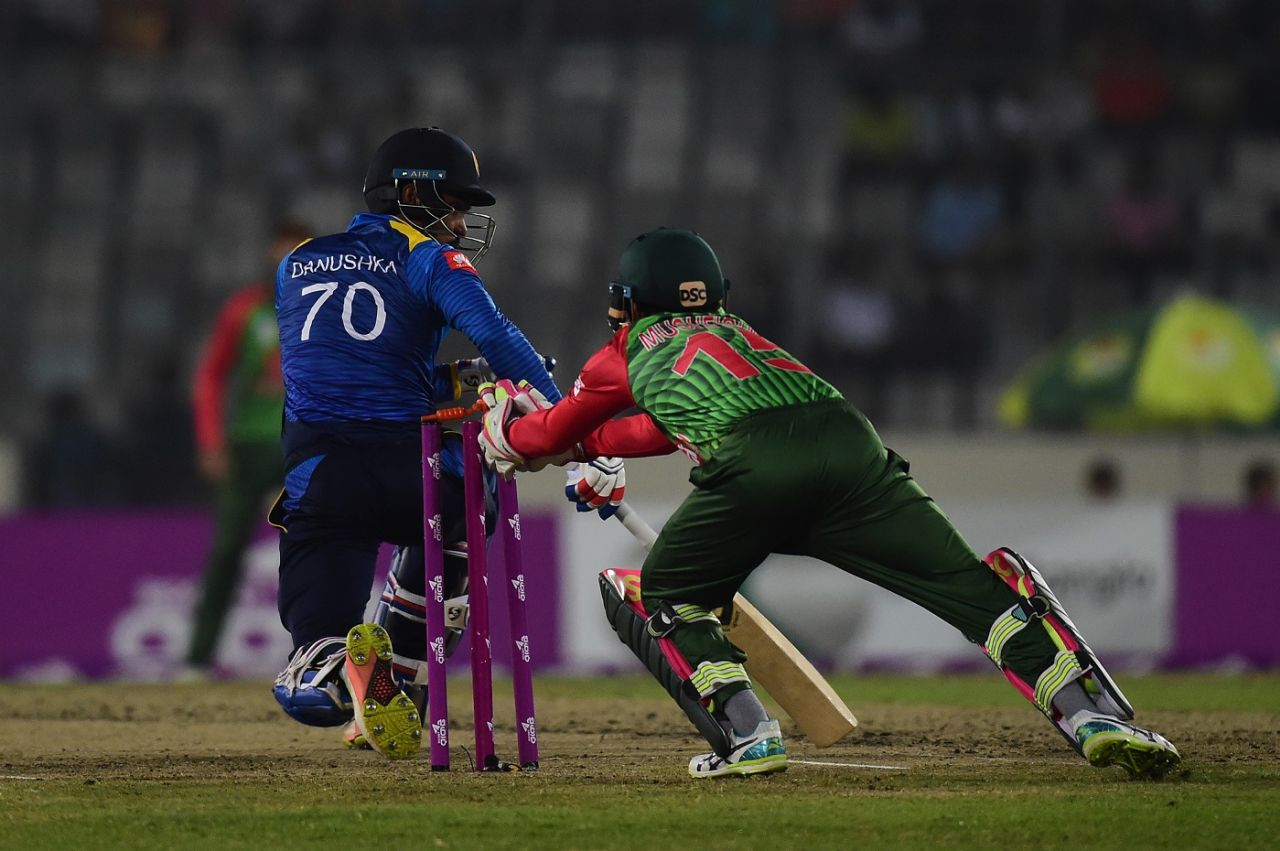 Danushka Gunathilaka was stumped for 30, Bangladesh v Sri Lanka, 1st T20I, Mirpur, February 15, 2018