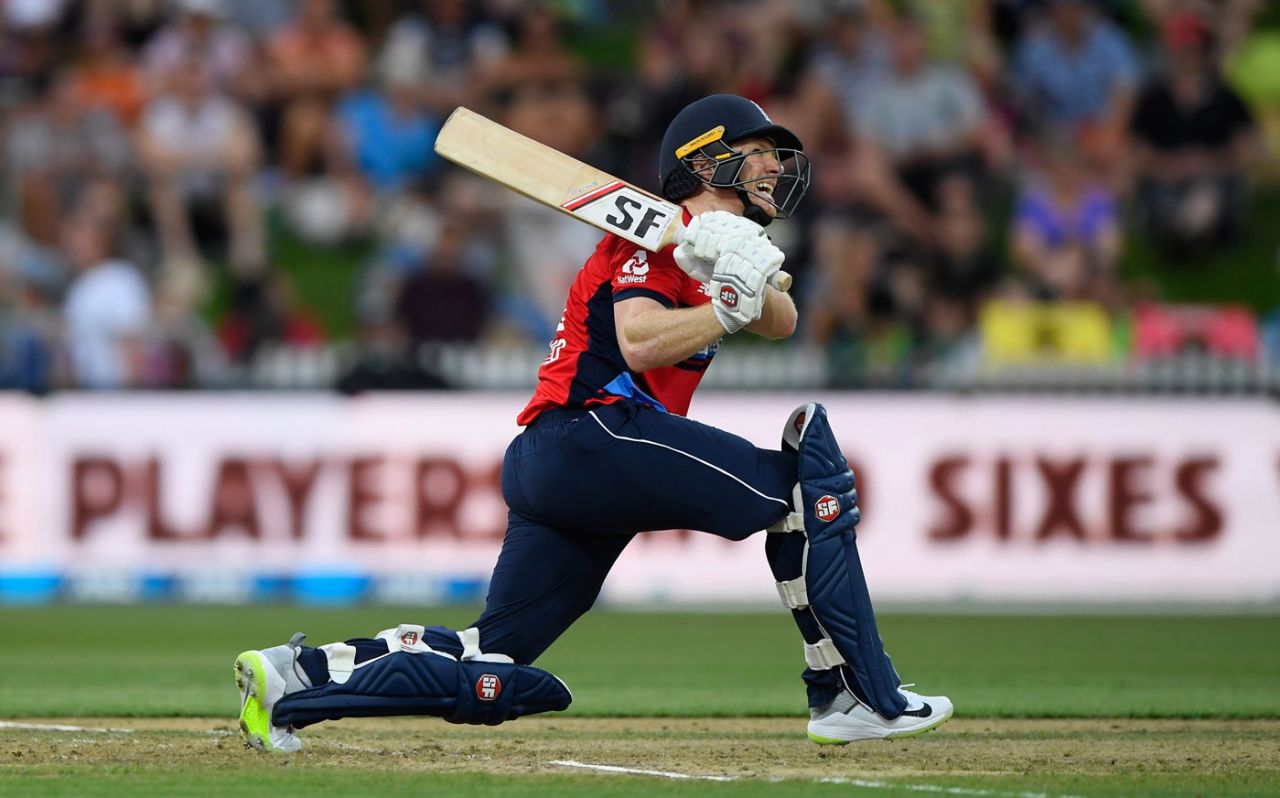 Eoin Morgan launches a slog-sweep on his way to fifty, New Zealand v England, Trans-Tasman T20 tri-series, Hamilton, February 18, 2018