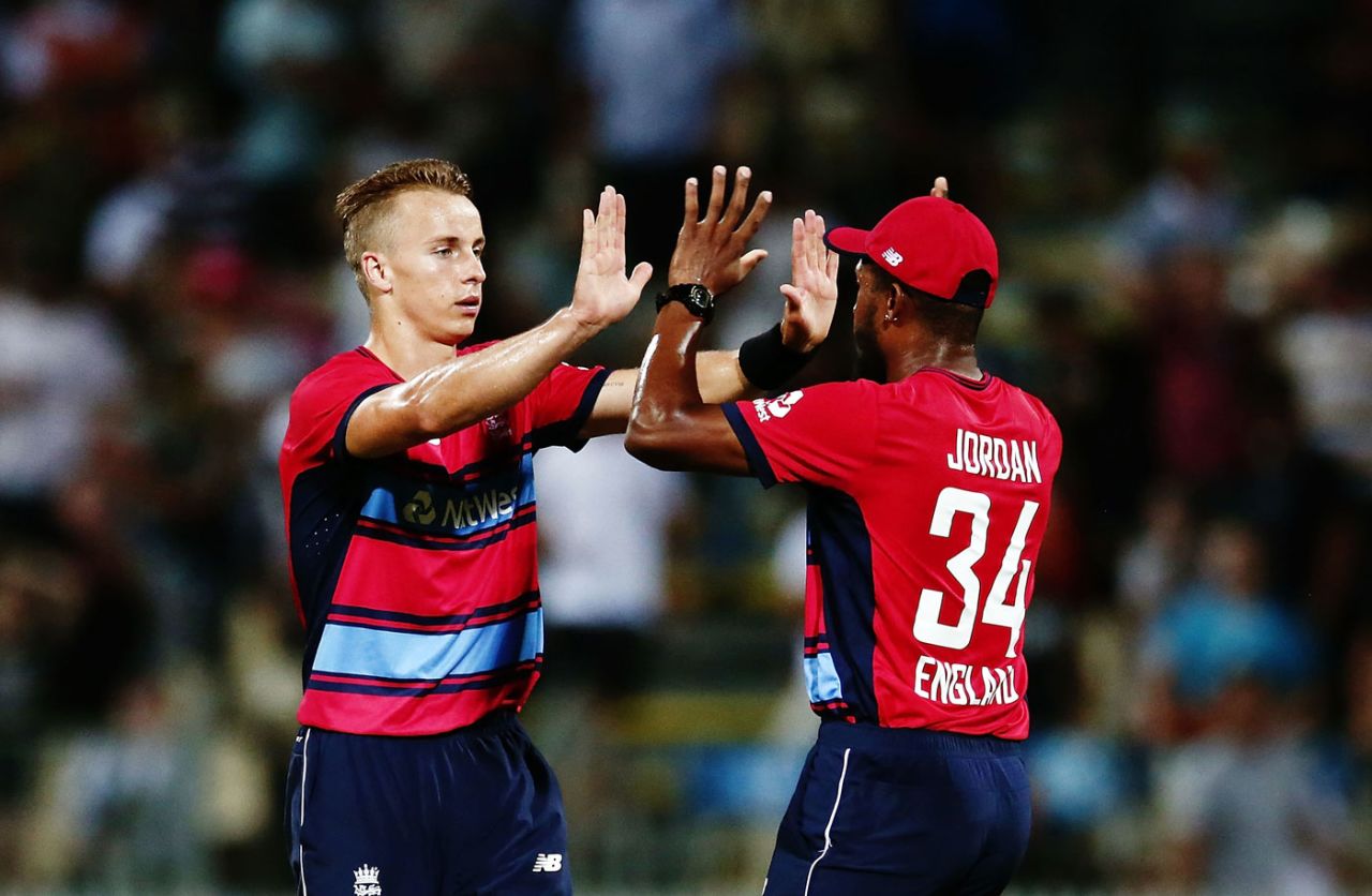 Tom Curran closed out victory from the final ball, New Zealand v England, Trans-Tasman T20 tri-series, Hamilton, February 18, 2018