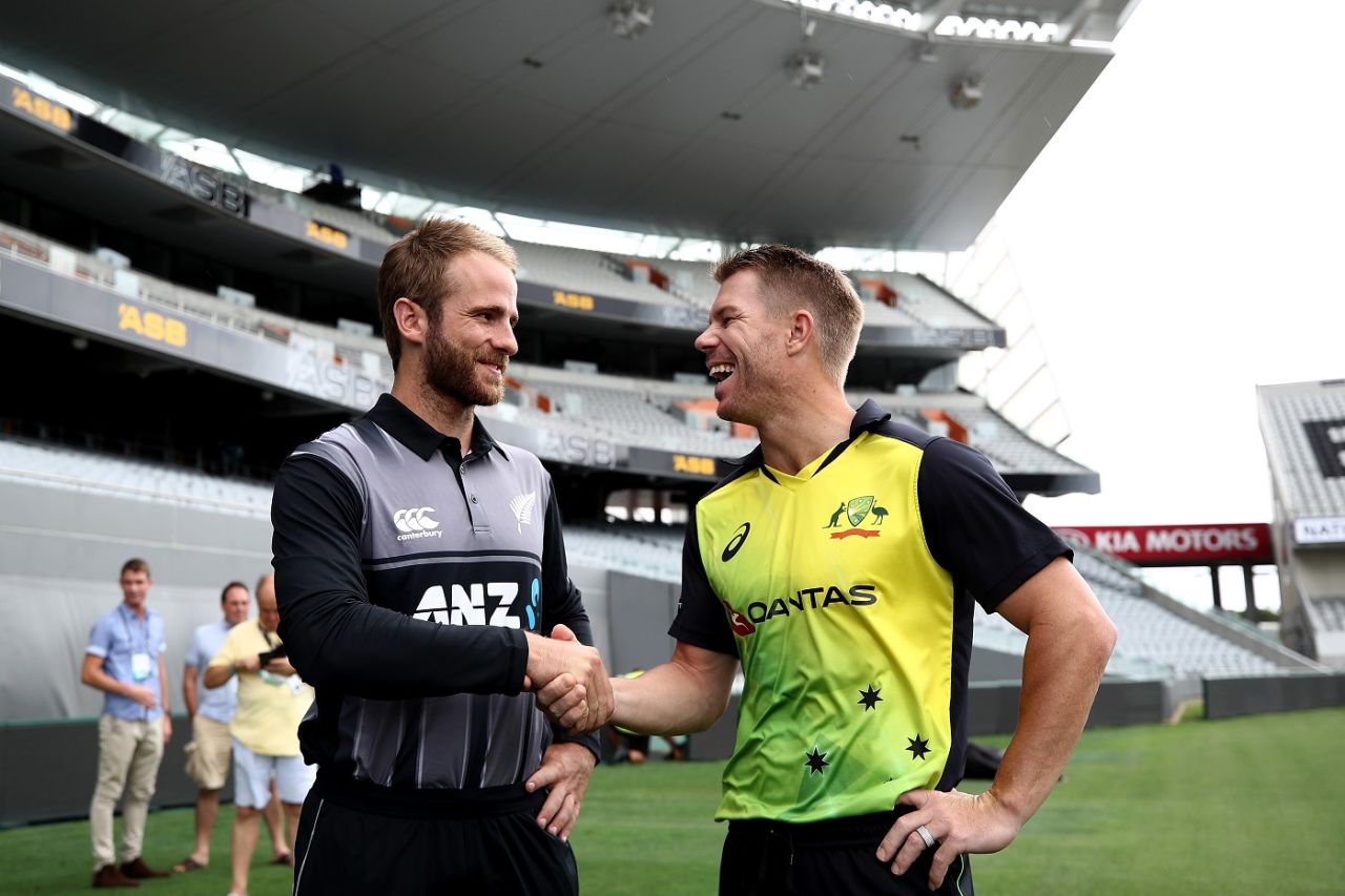 Kane Williamson and David Warner share a light moment ahead of their press conference, Auckland, February 20, 2018
