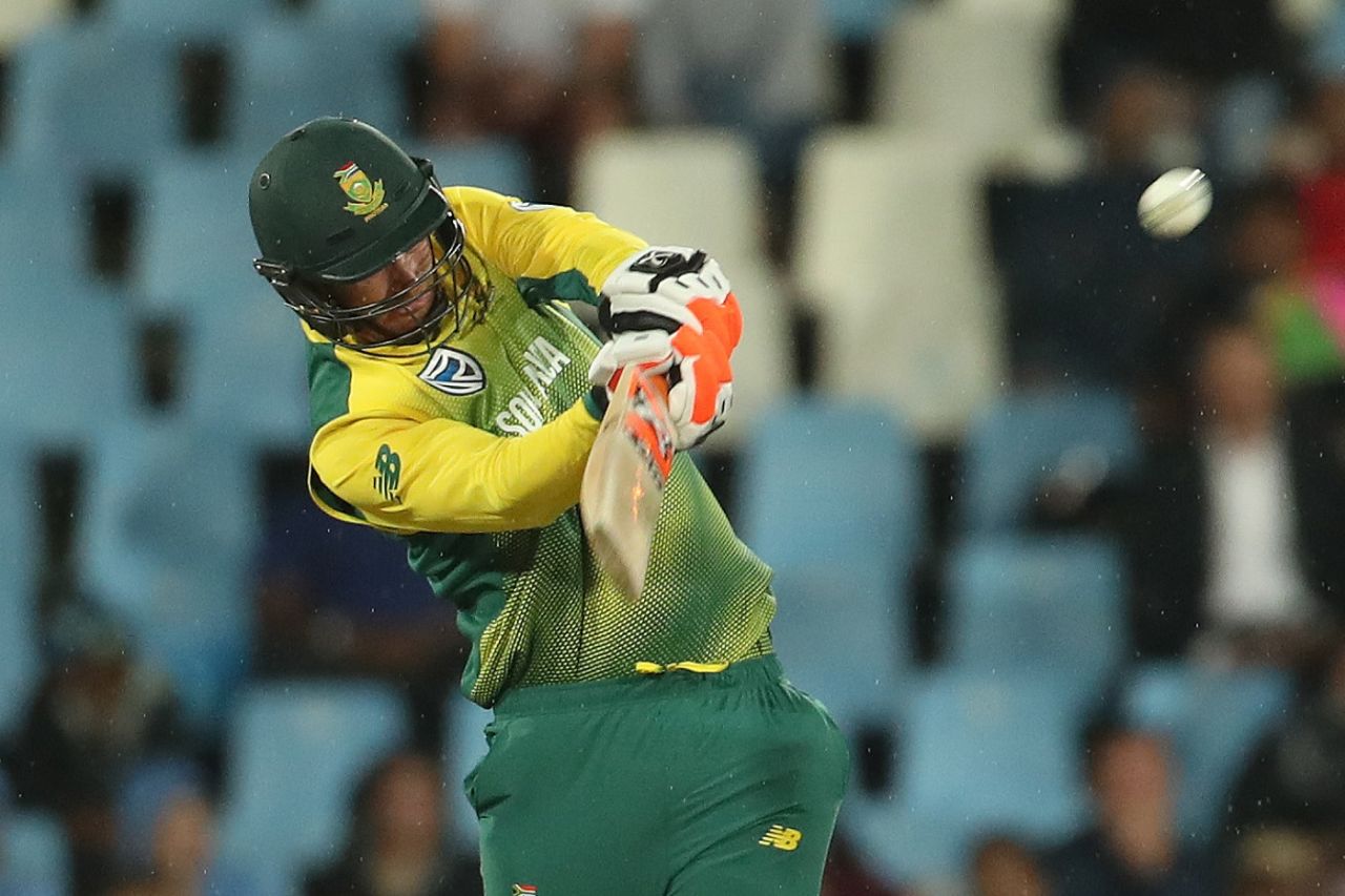 Heinrich Klaasen launches it out of the ground, South Africa v India, 2nd T20I, Centurion, February 21, 2018