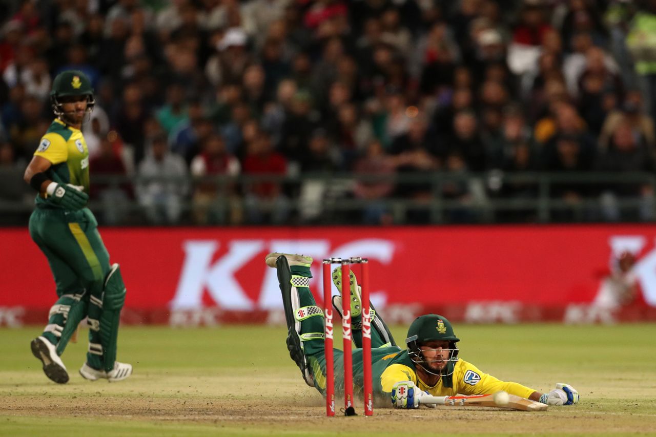 Christiaan Jonker puts in a dive to make his ground, South Africa v India, 3rd T20I, Cape Town, February 24, 2018