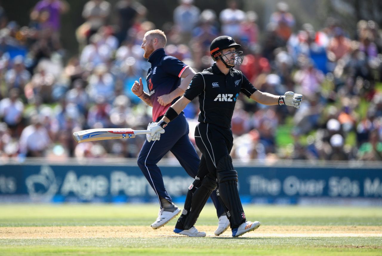 Ben Stokes celebrates as Henry Nicholls walks off, New Zealand v England, 2nd ODI, Mount Maunganui, February 28, 2018