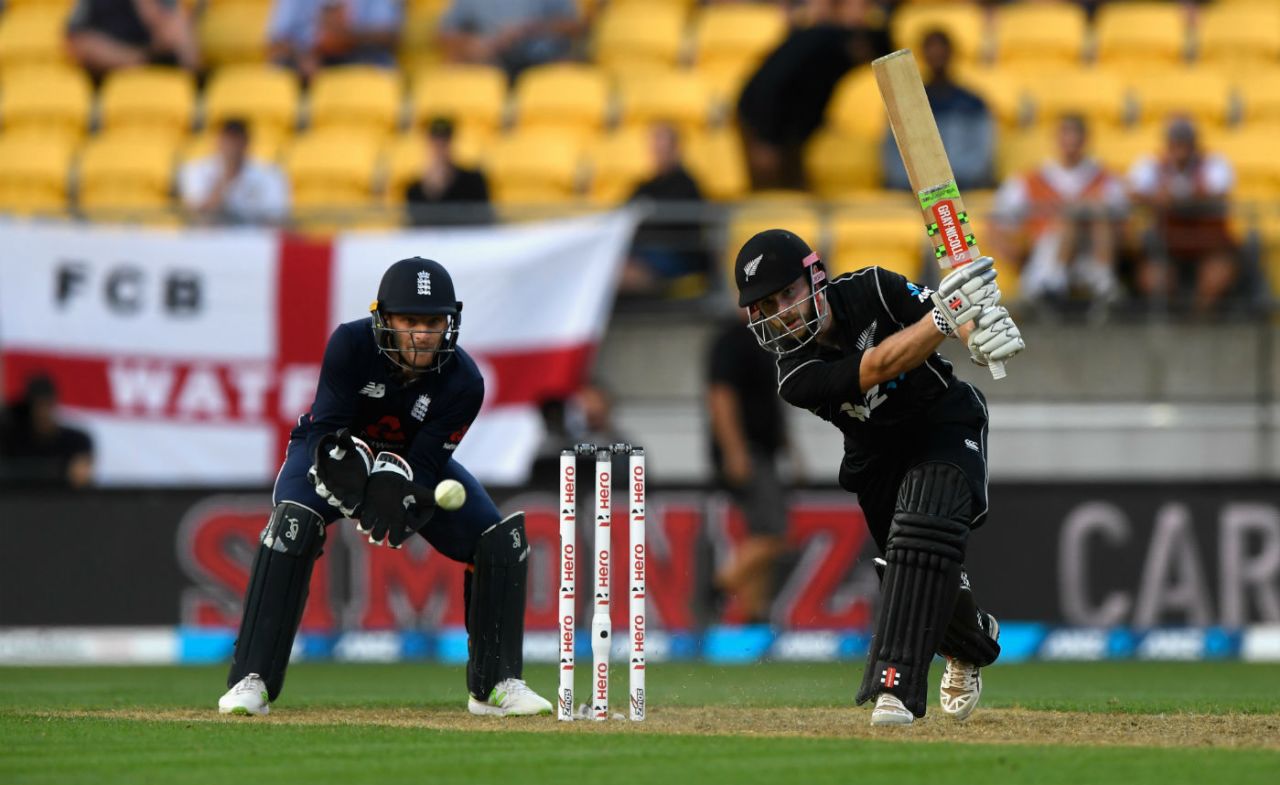 Kane Williamson drives through the covers, New Zealand v England, 3rd ODI, Wellington, 3 March, 2018