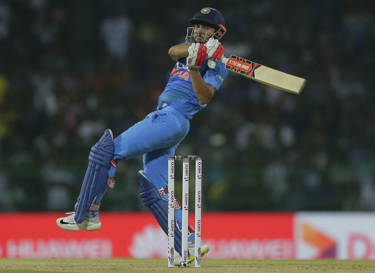 Manish Pandey takes on the short ball, Sri Lanka v India, Nidahas Trophy, Colombo, March 6, 2018