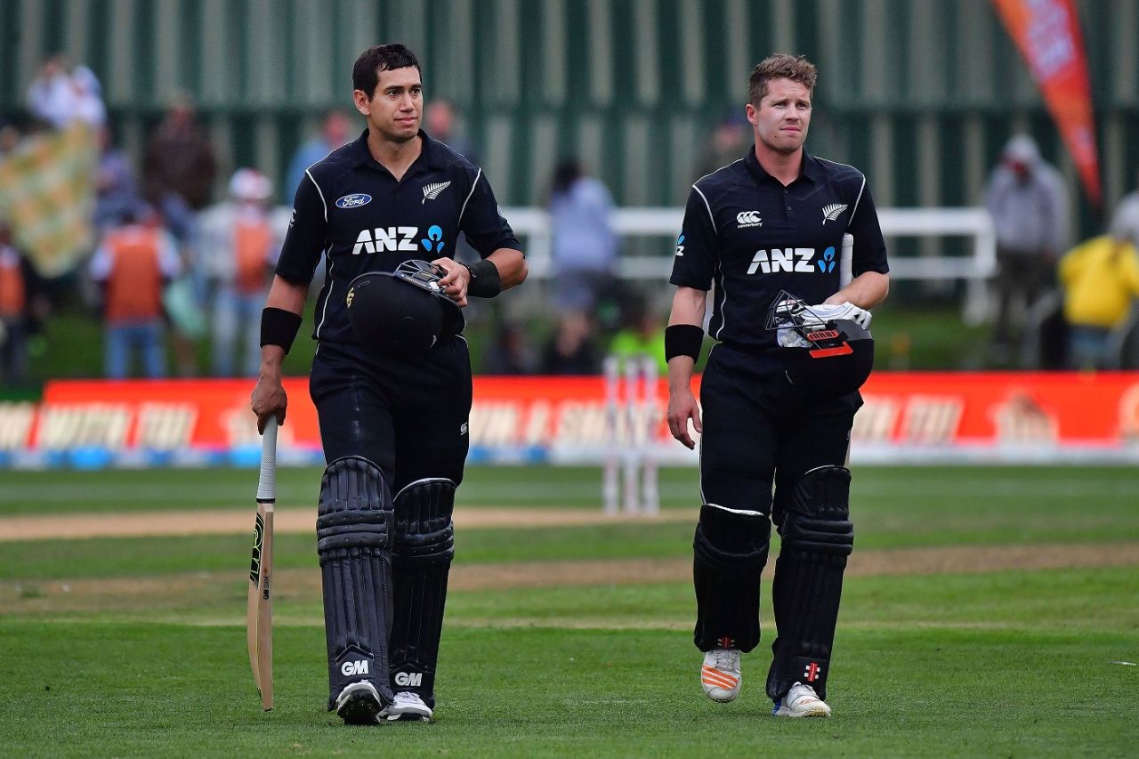 Ross Taylor and Henry Nicholls walk back after the win, New Zealand v England, 4th ODI, Dunedin